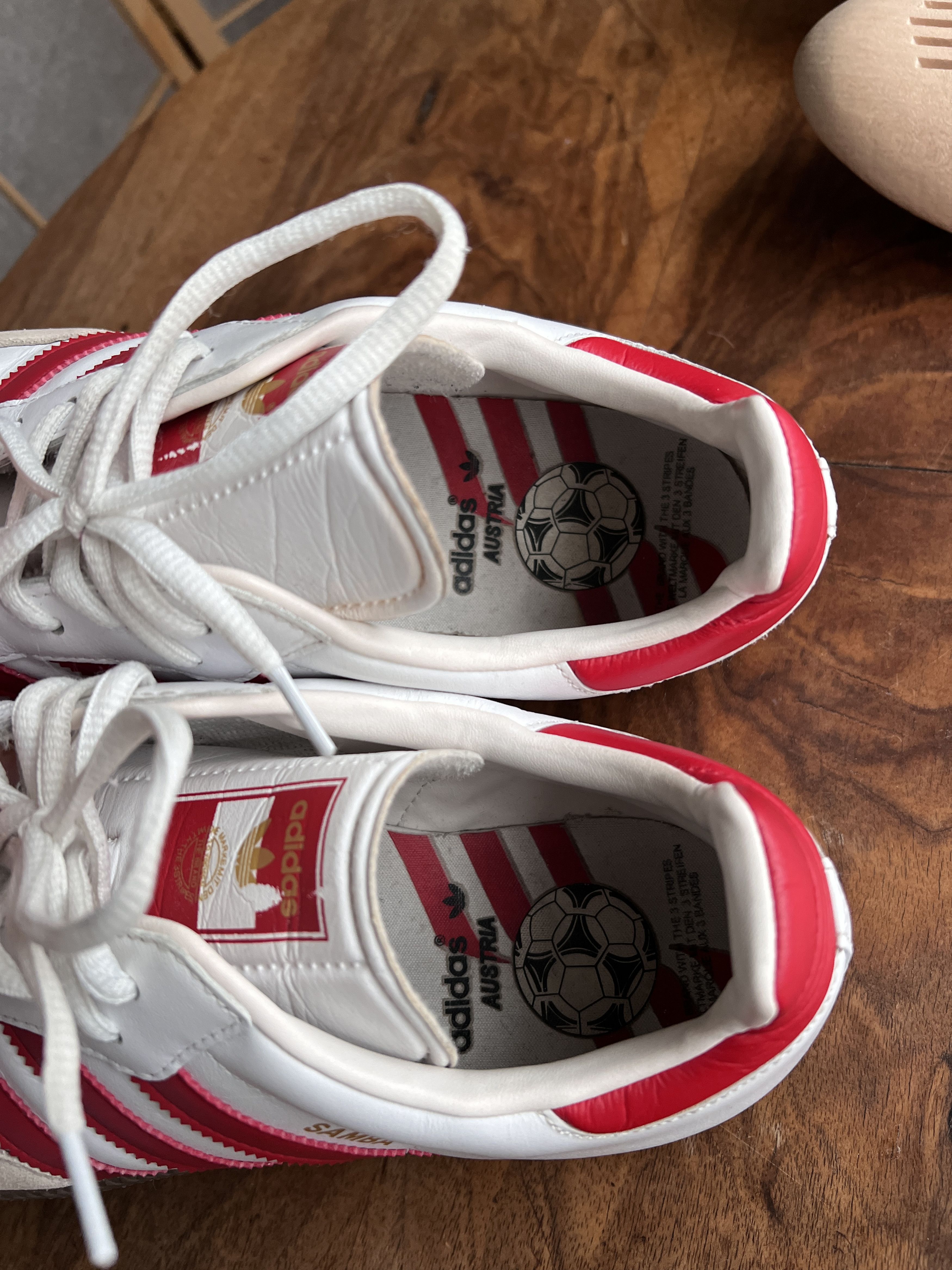 Adidas Ultra rare! Adidas Originals Samba Austria football sneakers Size US 10 / EU 43 - 10 Thumbnail