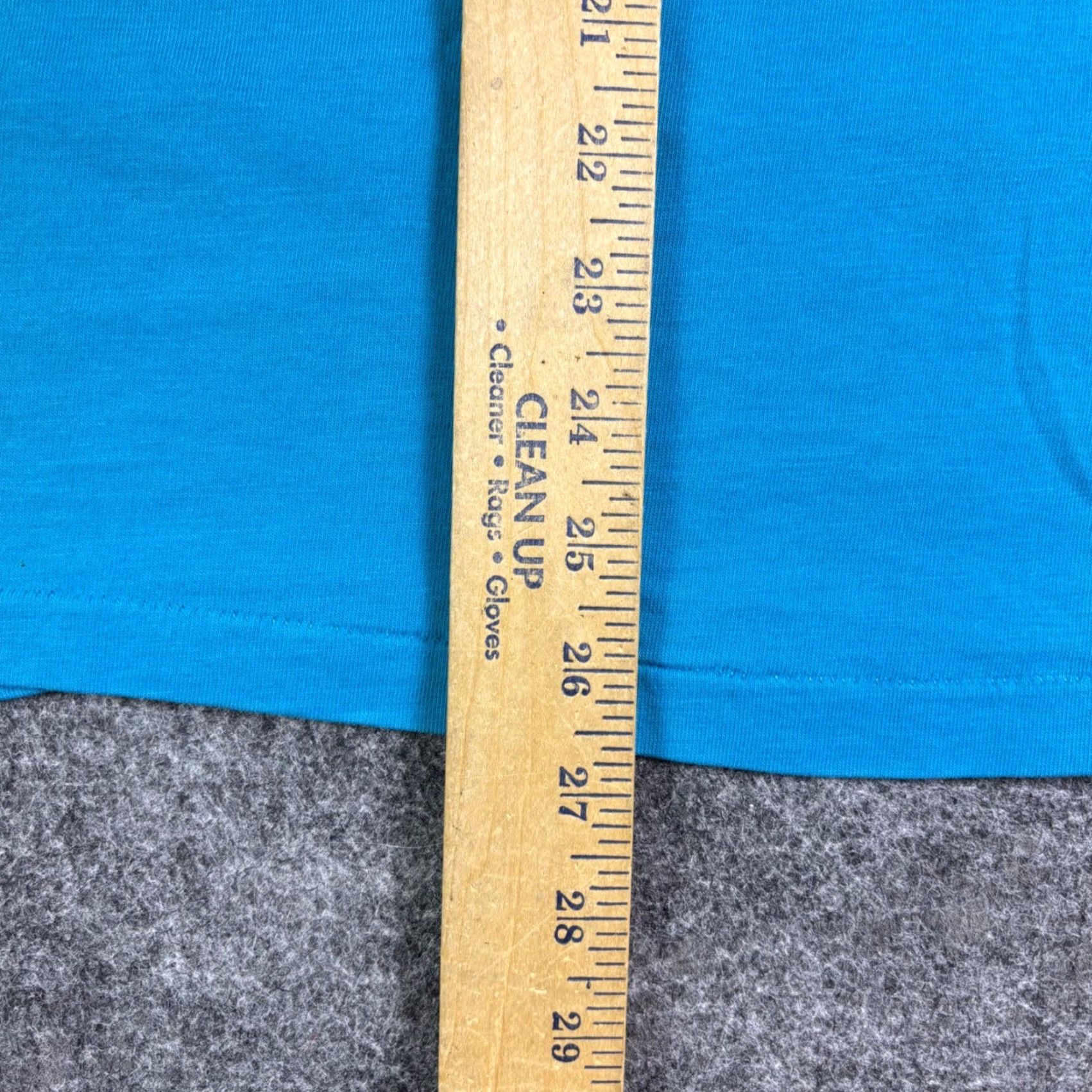 Vintage VINTAGE Hanes Fifty-Fifty T-Shirt Blue 1980s M Men Short Sleeve Graphic Tee Sportswear Decade 1980s Original Size US M / EU 48-50 / 2 - 4 Thumbnail