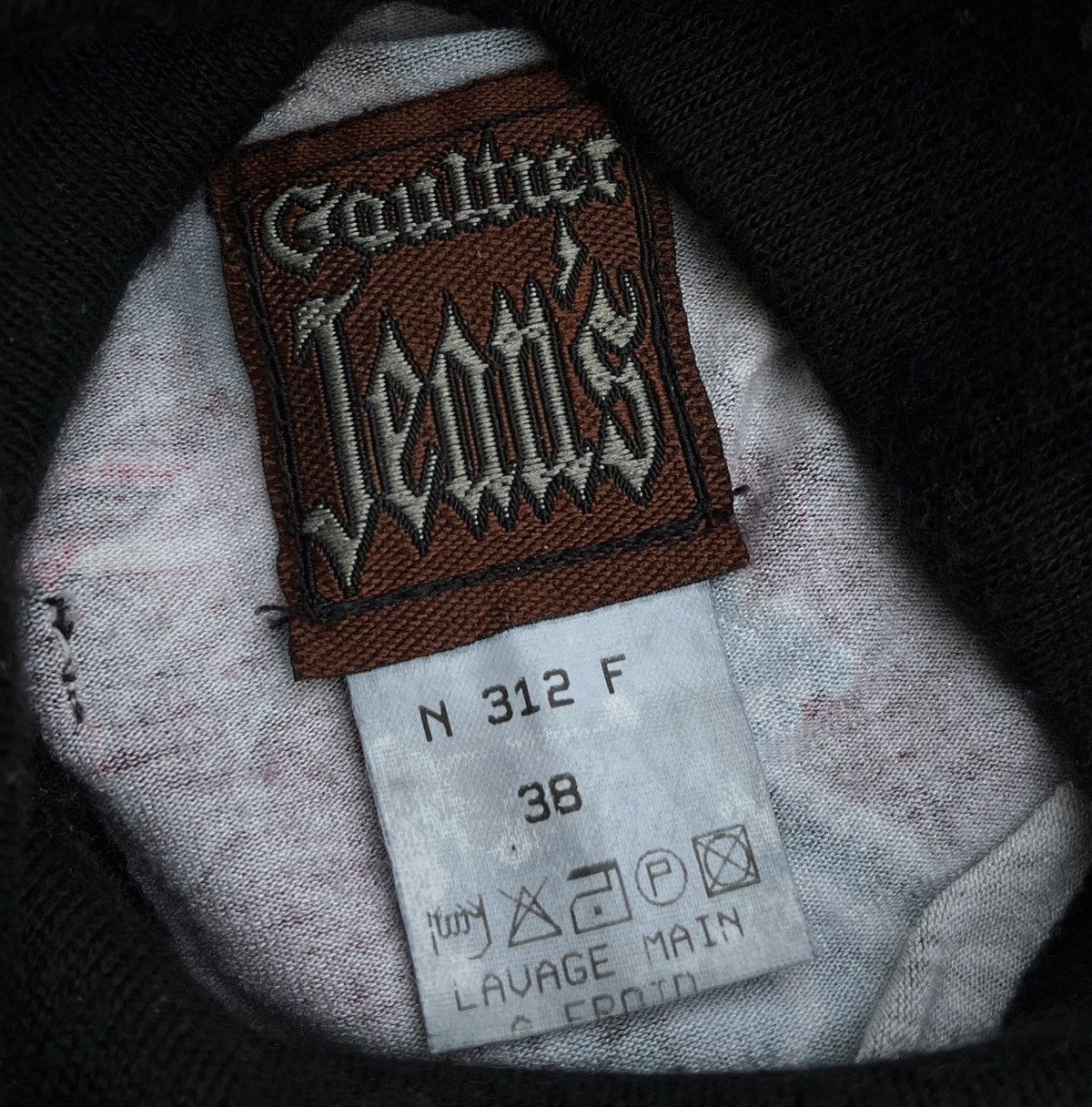 Vintage 🔥 Rare Vintage S/S 2000 Jean Paul Gaultier Printed Top Size M / US 6-8 / IT 42-44 - 5 Thumbnail