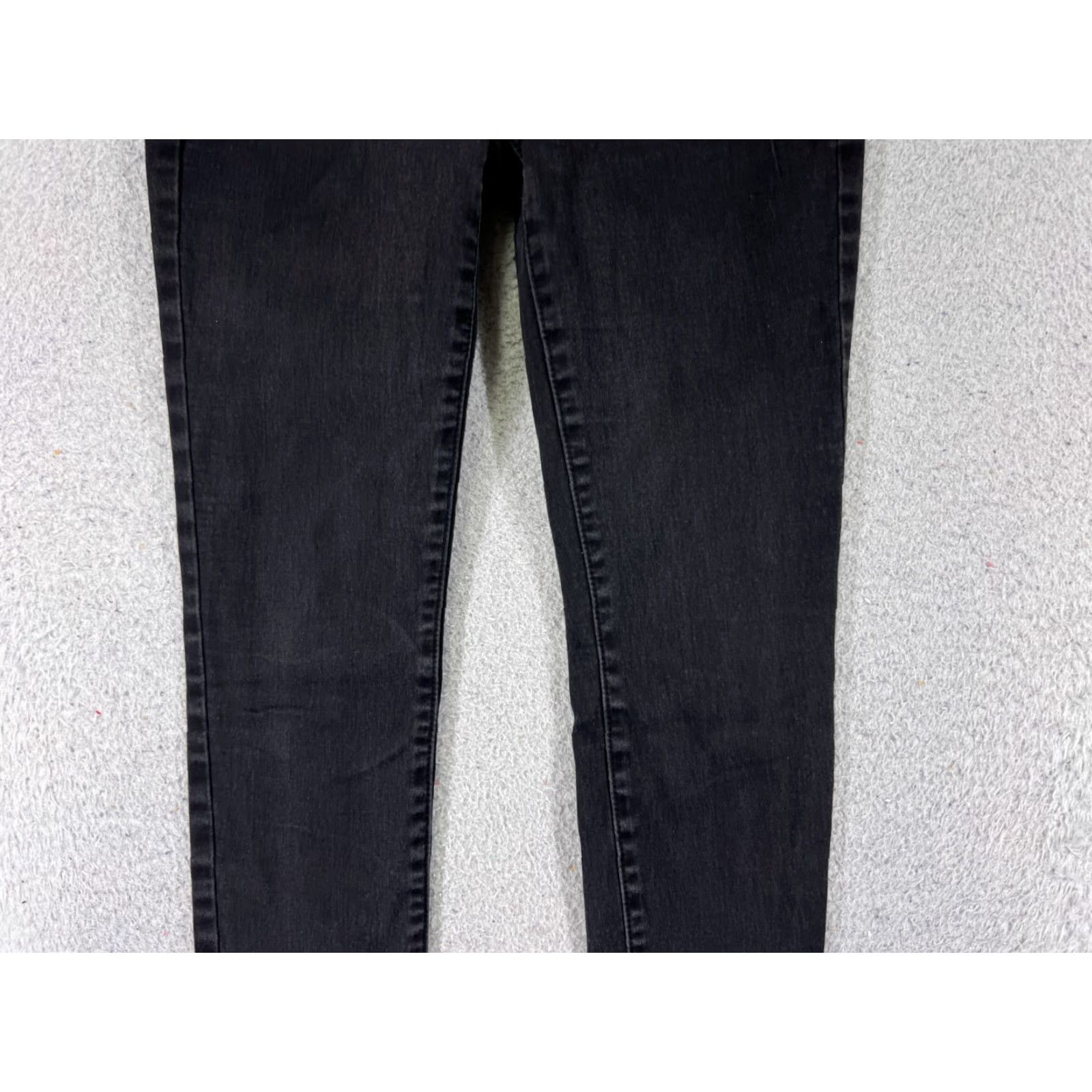 Vintage Refuge Jeans Womens 4 Black Denim Skinny Mid Rise 24x27 Cotton Blend 5-Pocket Design Regular Inseam 27 in Size 27" / US 4 / IT 40 - 3 Thumbnail