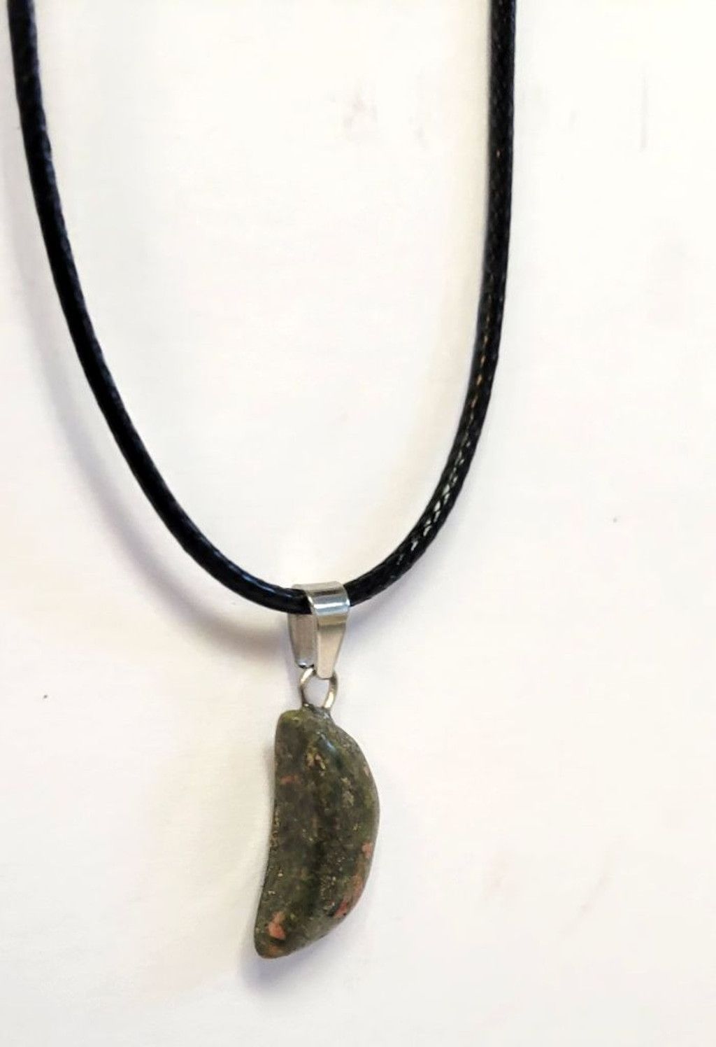 Handmade Natural Gemstone Crystal Moon Pendant Necklace Size ONE SIZE - 12 Thumbnail