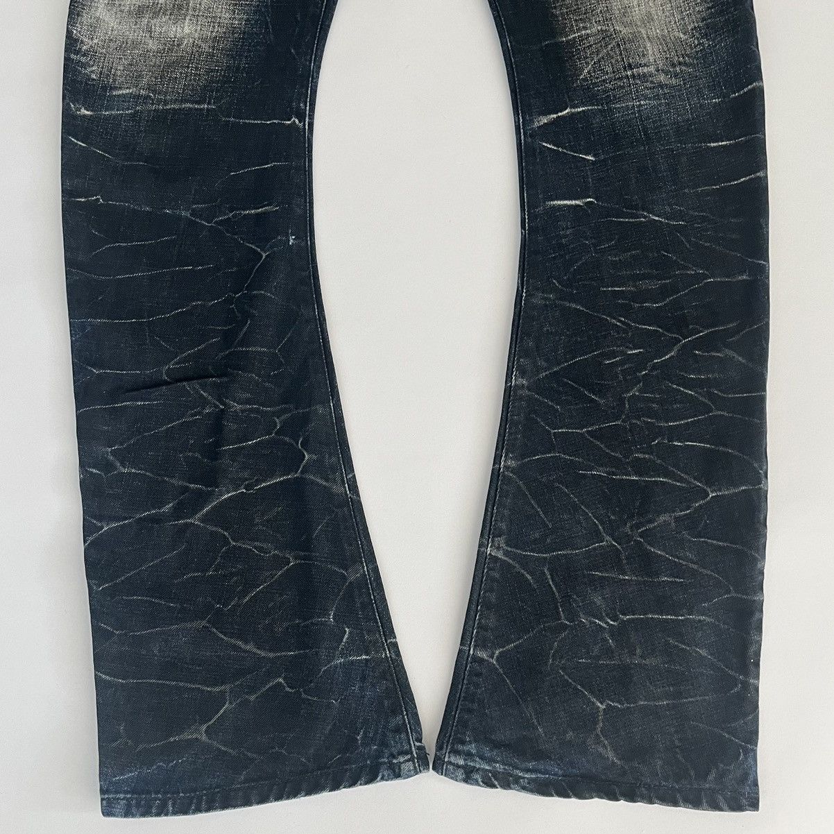 BUFFALO BOBS Buffalo Bobs 2000s Whiskered J-Cut Flared Jeans Size US 30 / EU 46 - 3 Thumbnail