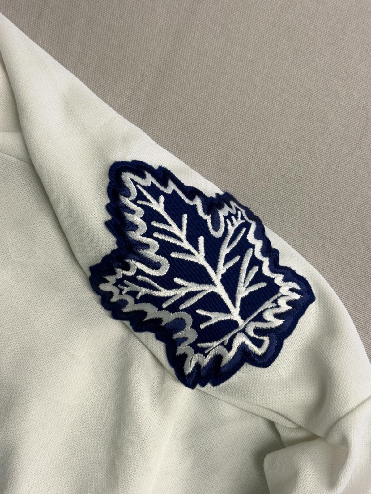 Ccm Vintage 80s Toronto Maple Leafs Hockey Jersey CCM Maska - XL Size US XL / EU 56 / 4 - 5 Thumbnail