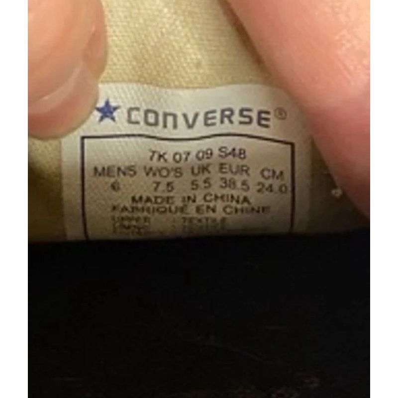Converse Distressed Butterfly Print Converse Slip-On Sneakers 7.5 Size US 7.5 / IT 37.5 - 9 Thumbnail