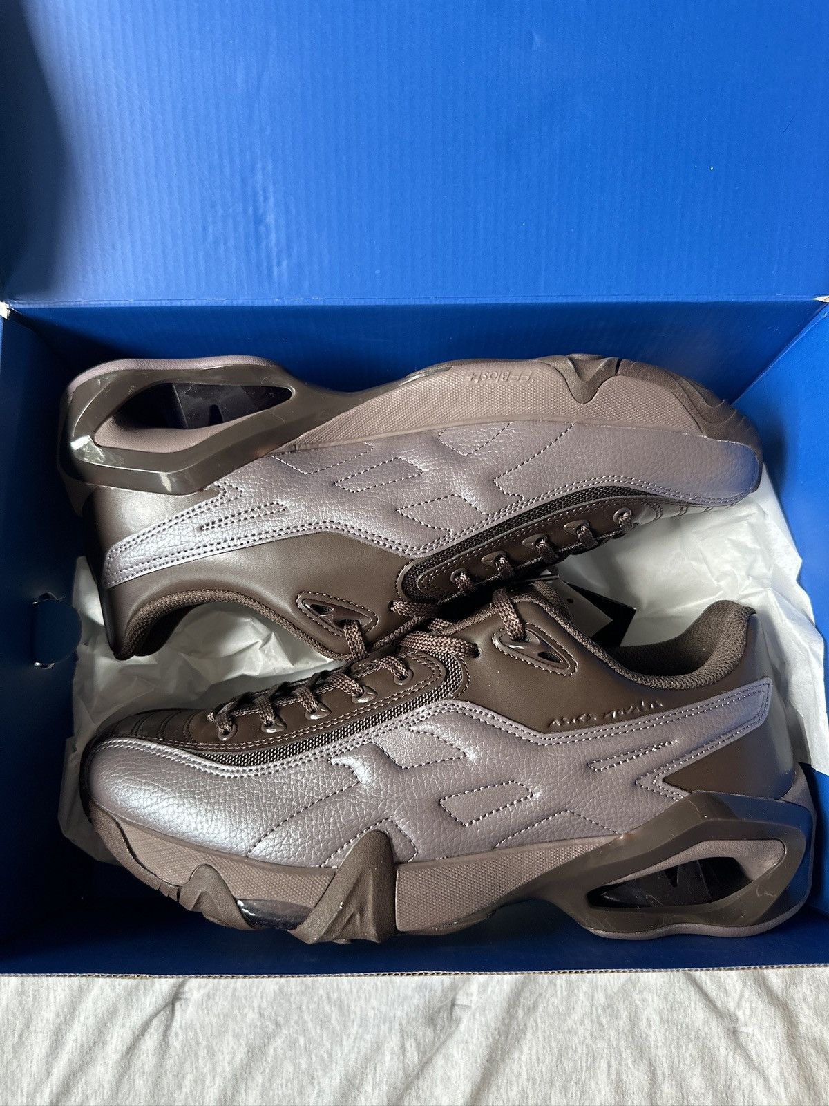 Asics × Kiko Kostadinov Asics X Kiko Novalis Gel-Teremoa Size US 9 / EU 42 - 1 Thumbnail
