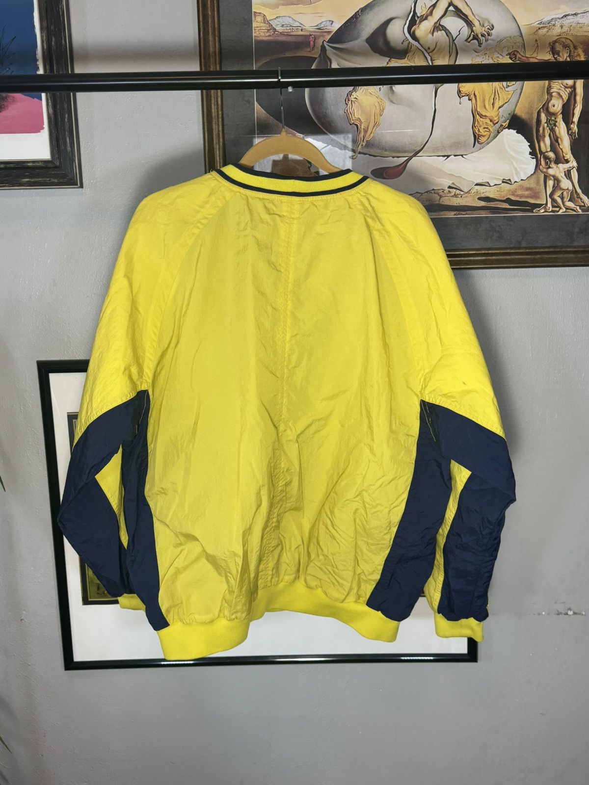 Nike Vintage Nike Yellow Windbreaker 90s Size US XL / EU 56 / 4 - 2 Thumbnail