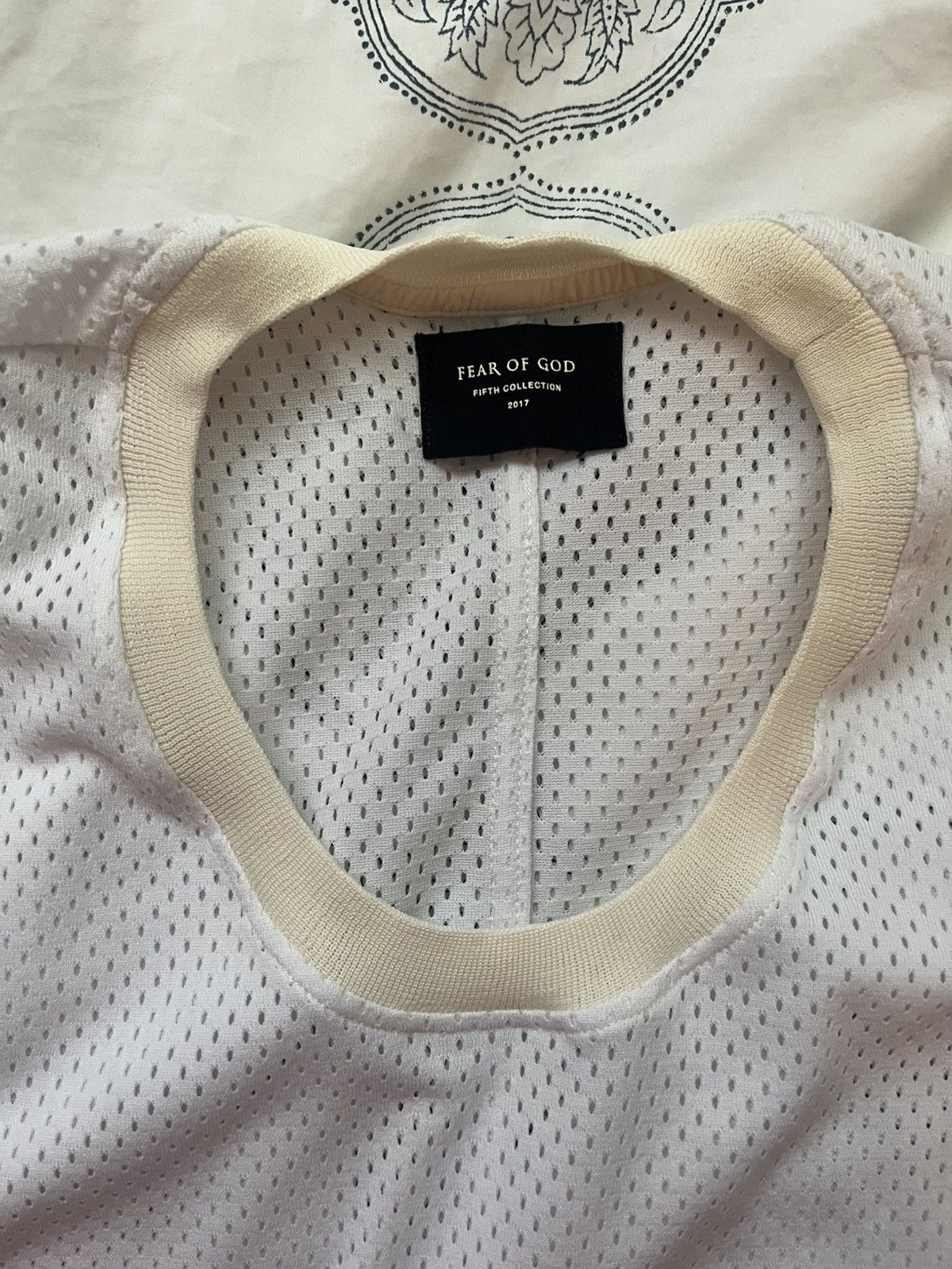 Fear of God Fear of God Main Label White Mesh Jersey Size US M / EU 48-50 / 2 - 3 Thumbnail