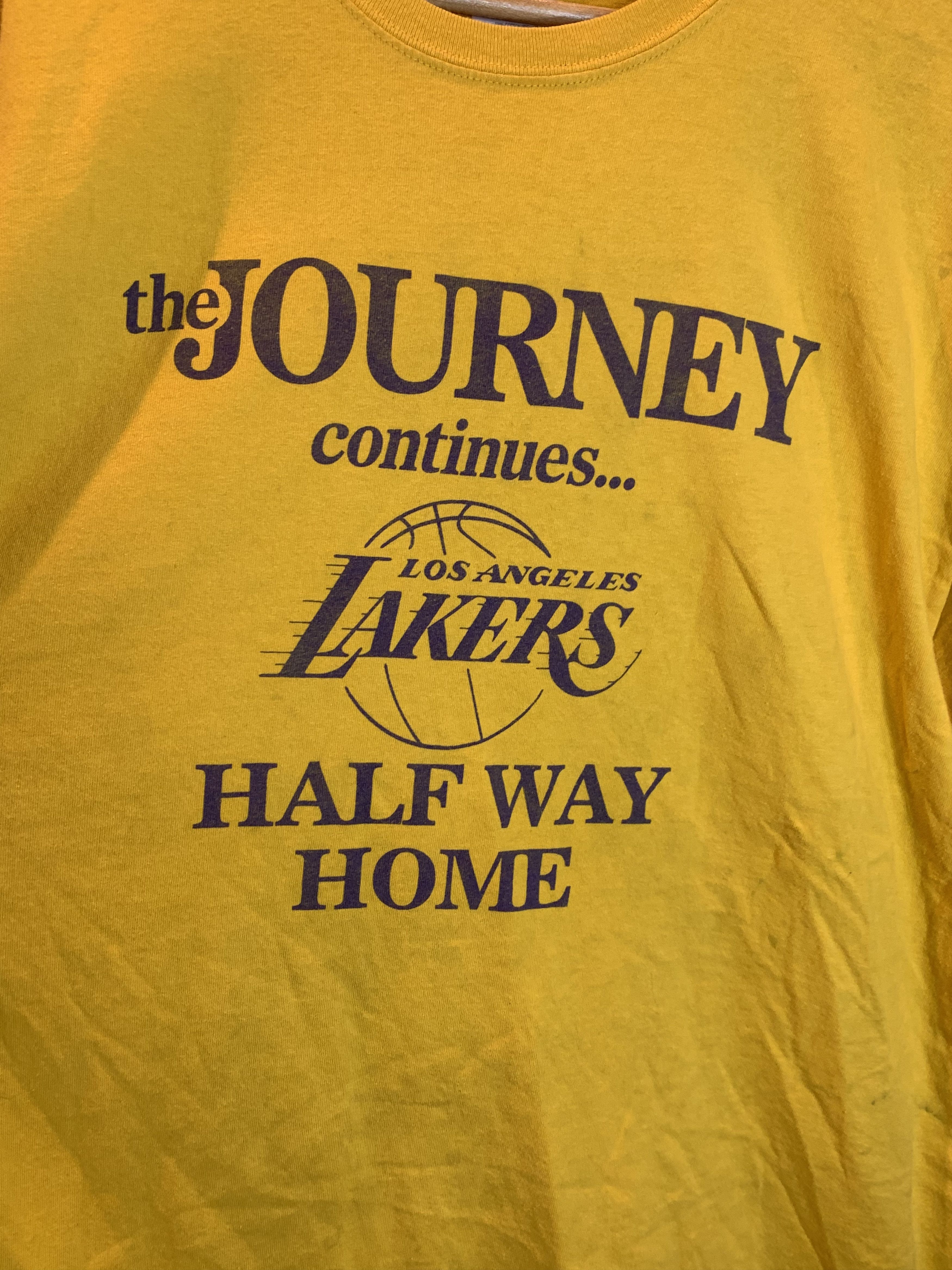 Vintage RARE* Vintage Los Angeles Lakers LA Journey Continues Shirt Size US XL / EU 56 / 4 - 3 Thumbnail