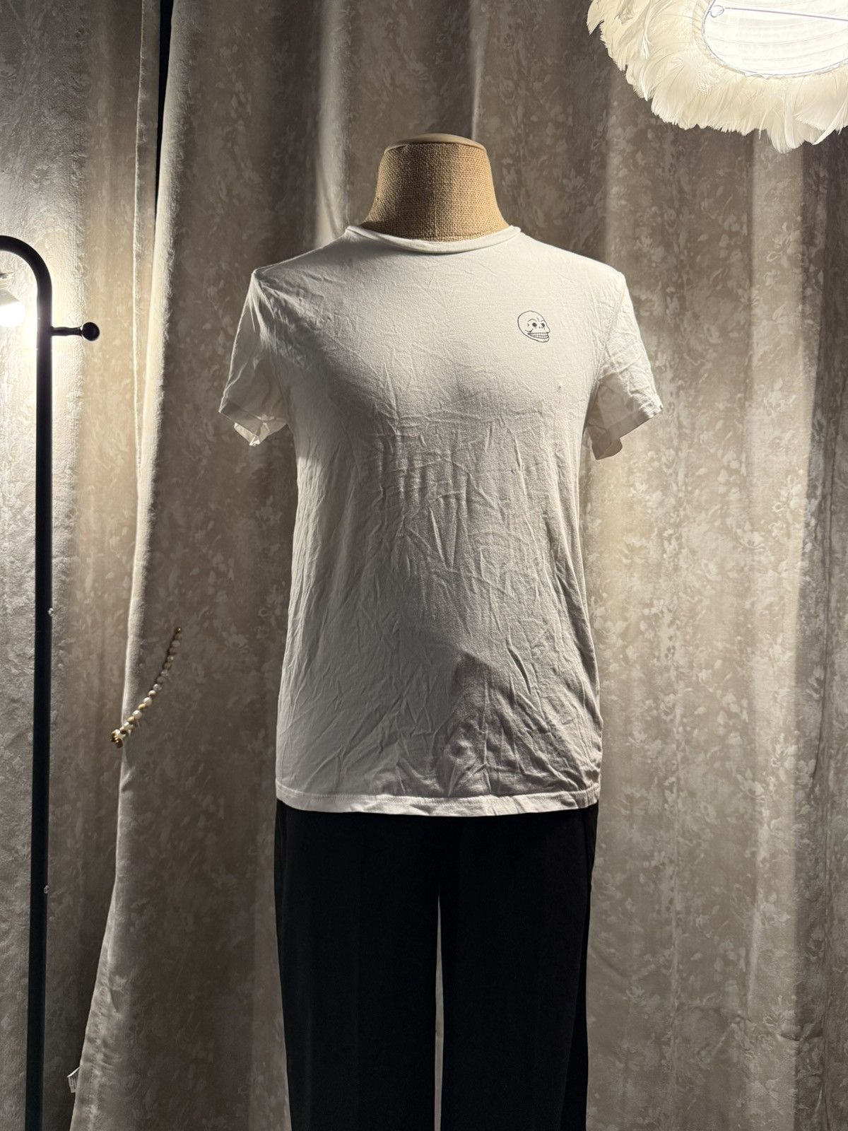 Asos Minimal Skull Graphic Tee – Subtle Edge, Everyday Comfort Size US M / EU 48-50 / 2 - 3 Thumbnail