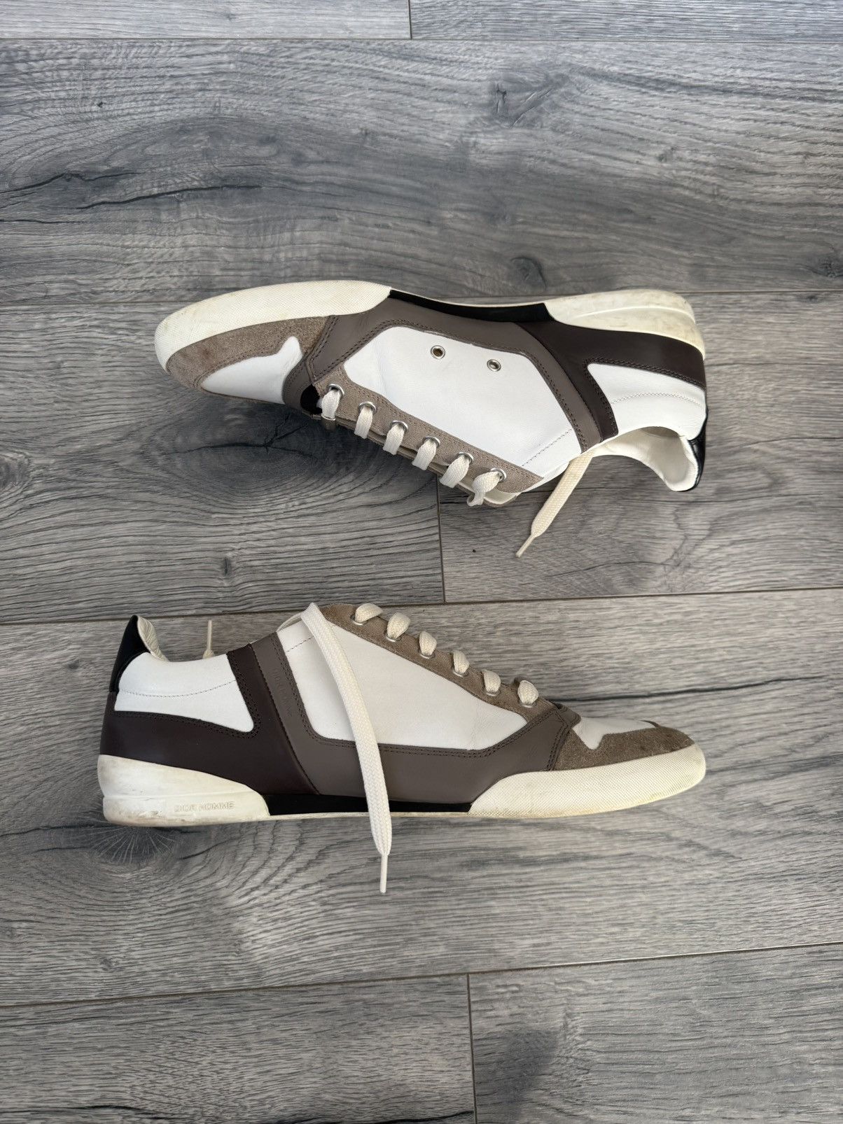 Dior White and Brown Leather Suede Low-Top Sneakers Size US 8 / EU 41 - 1 Thumbnail