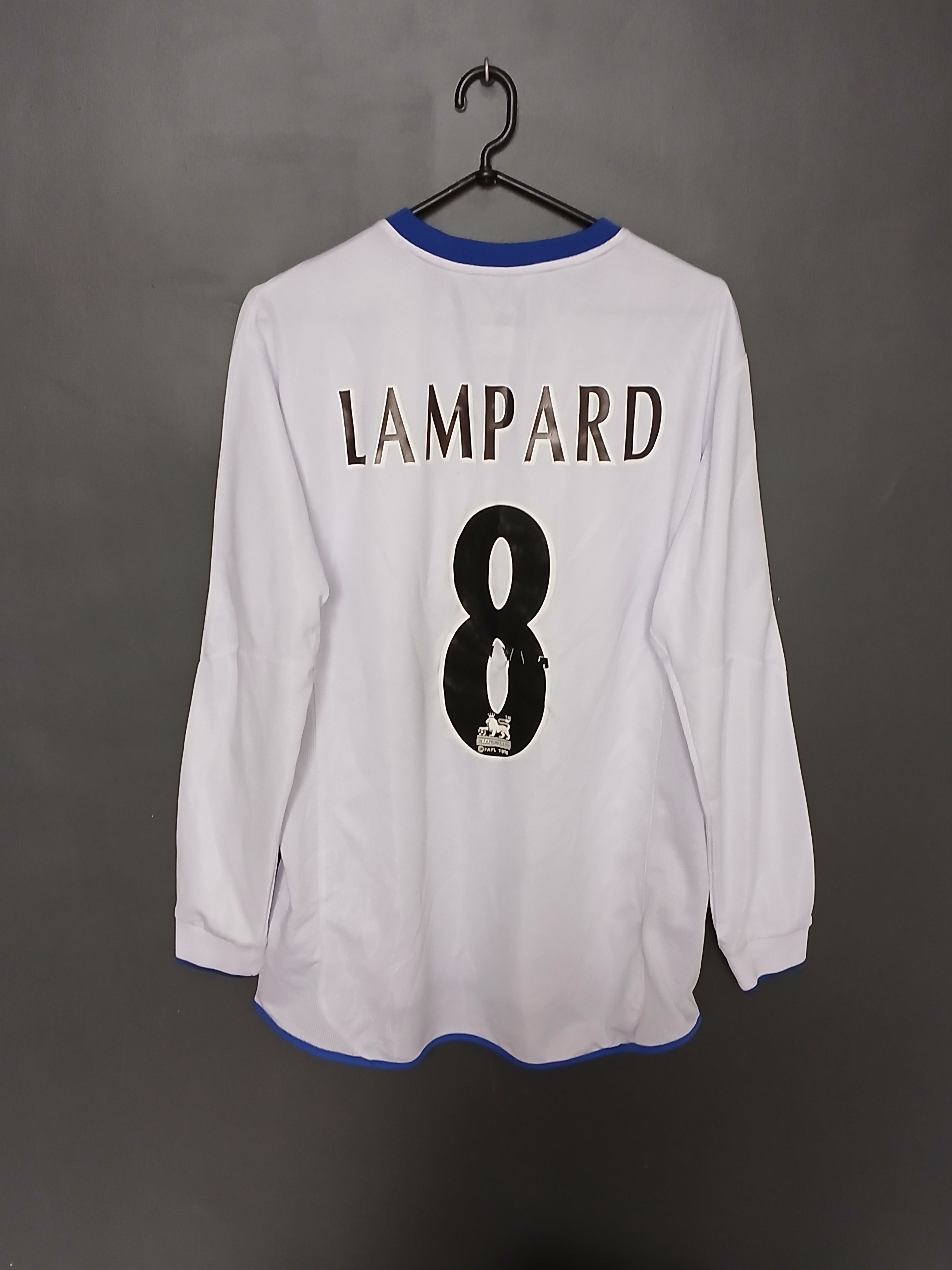 Chelsea Soccer Chelsea 2003/2004 Away Lampard Football Jersey T-Shirt Size US XL / EU 56 / 4 - 1 Thumbnail