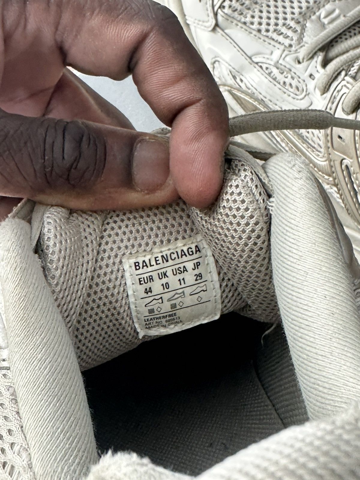 Balenciaga Balenciaga defender sneaker Size US 11 / EU 44 - 4 Thumbnail