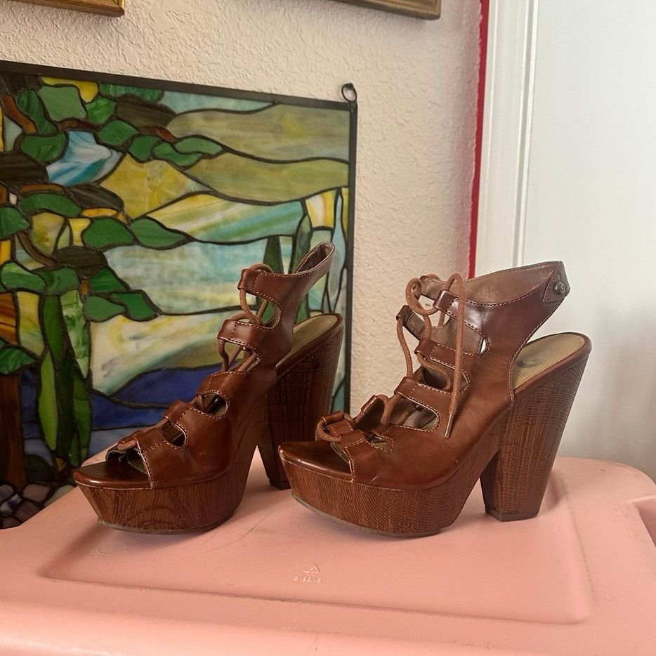 Guess guess wood platform brown heels shoes Size US 7 / IT 37 - 2 Thumbnail