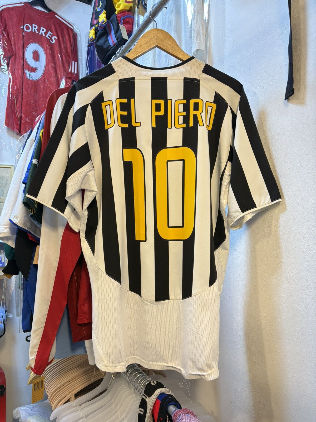 Nike Vintage 2003-2004 Juventus FC DEL PIERO 10 Size US XXL / EU 58 / 5 - 1 Thumbnail