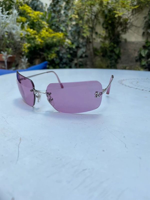 Chanel Chanel Sunglasses 4017 CC Rhinestone Logo Rimless Vintage Size ONE SIZE - 4 Thumbnail