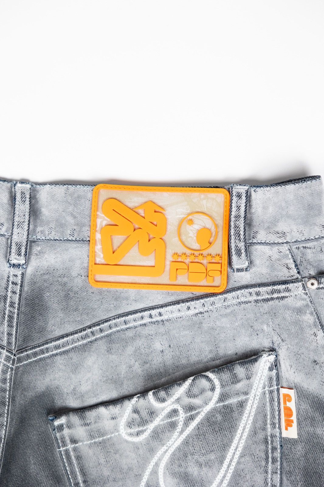 PDF PDF Channel Fat Angelo Pants Size US 30 / EU 46 - 8 Thumbnail