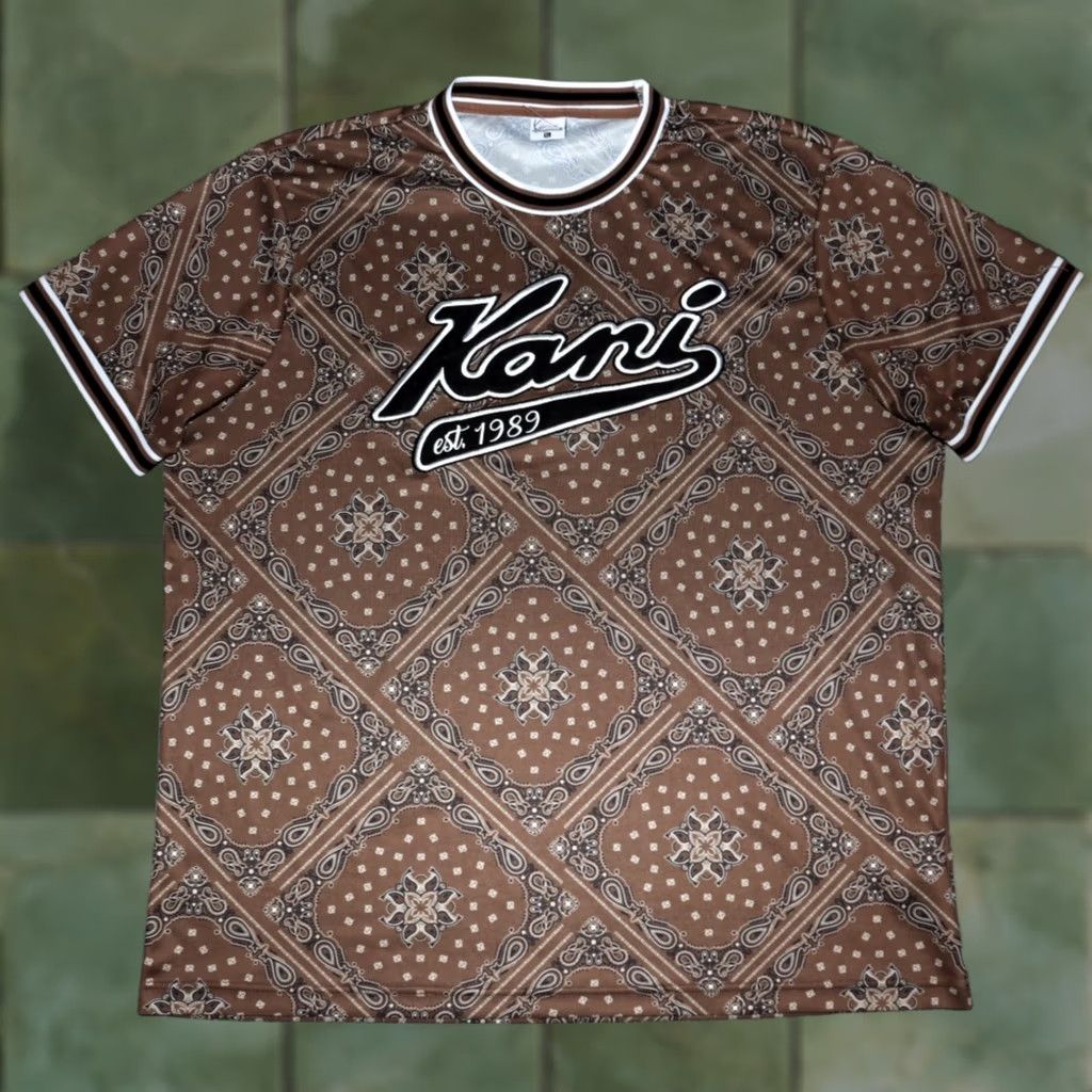 Karl Kani KARL KANI VARSITY PAISLEY PRINT T-SHIRT JERSEY XL MENS BROWN Multicolor 90s Hip Hop Shirt Size US XL / EU 56 / 4 - 1 Thumbnail