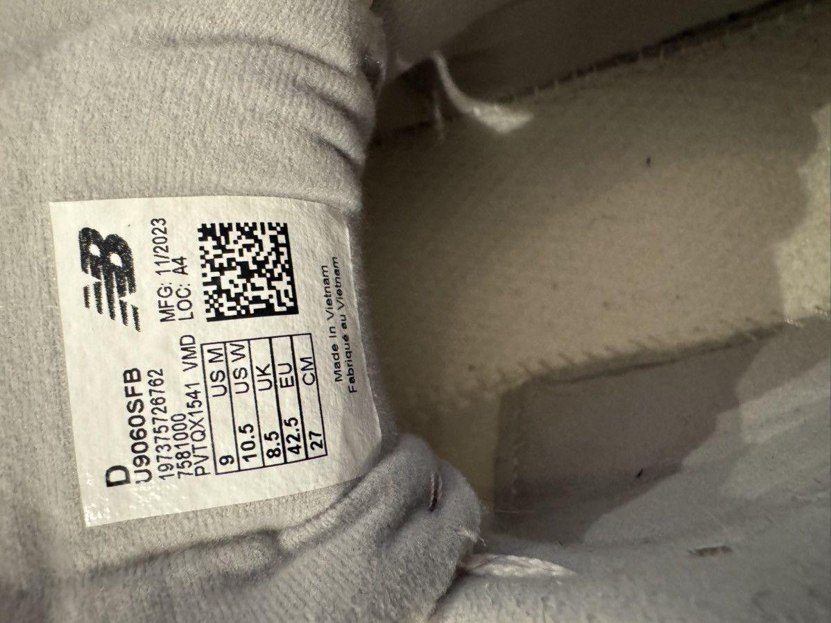 New Balance New Balance x White x Pink x 9060 x 9 Size US 9 / EU 42 - 5 Thumbnail
