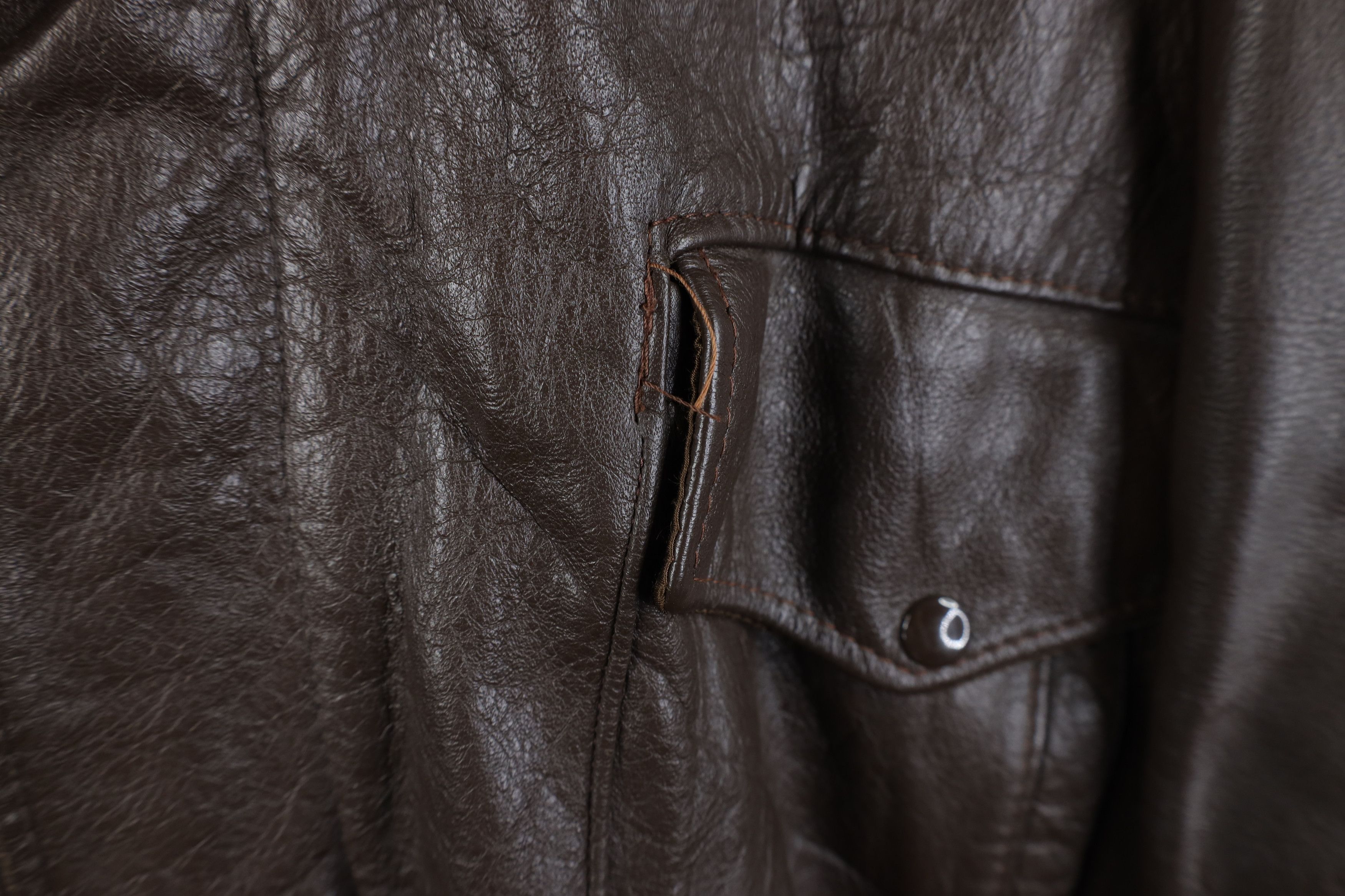 Vintage Vintage 60s Excelled Leather Flight Bomber Jacket Brown USA Size US XL / EU 56 / 4 - 4 Thumbnail