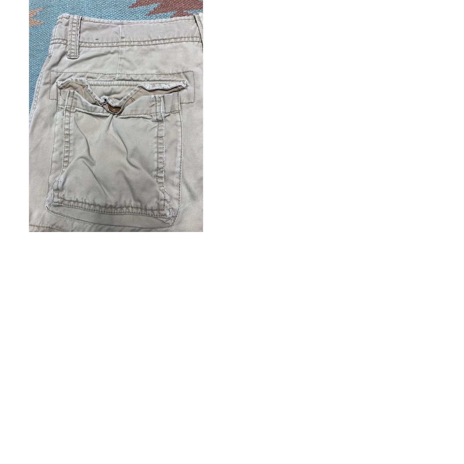 American Eagle Outfitters American Eagle Cargo Shorts Men’s 31 Utility Preppy Cotton Casual Baggy EUC Size US 31 - 9 Thumbnail