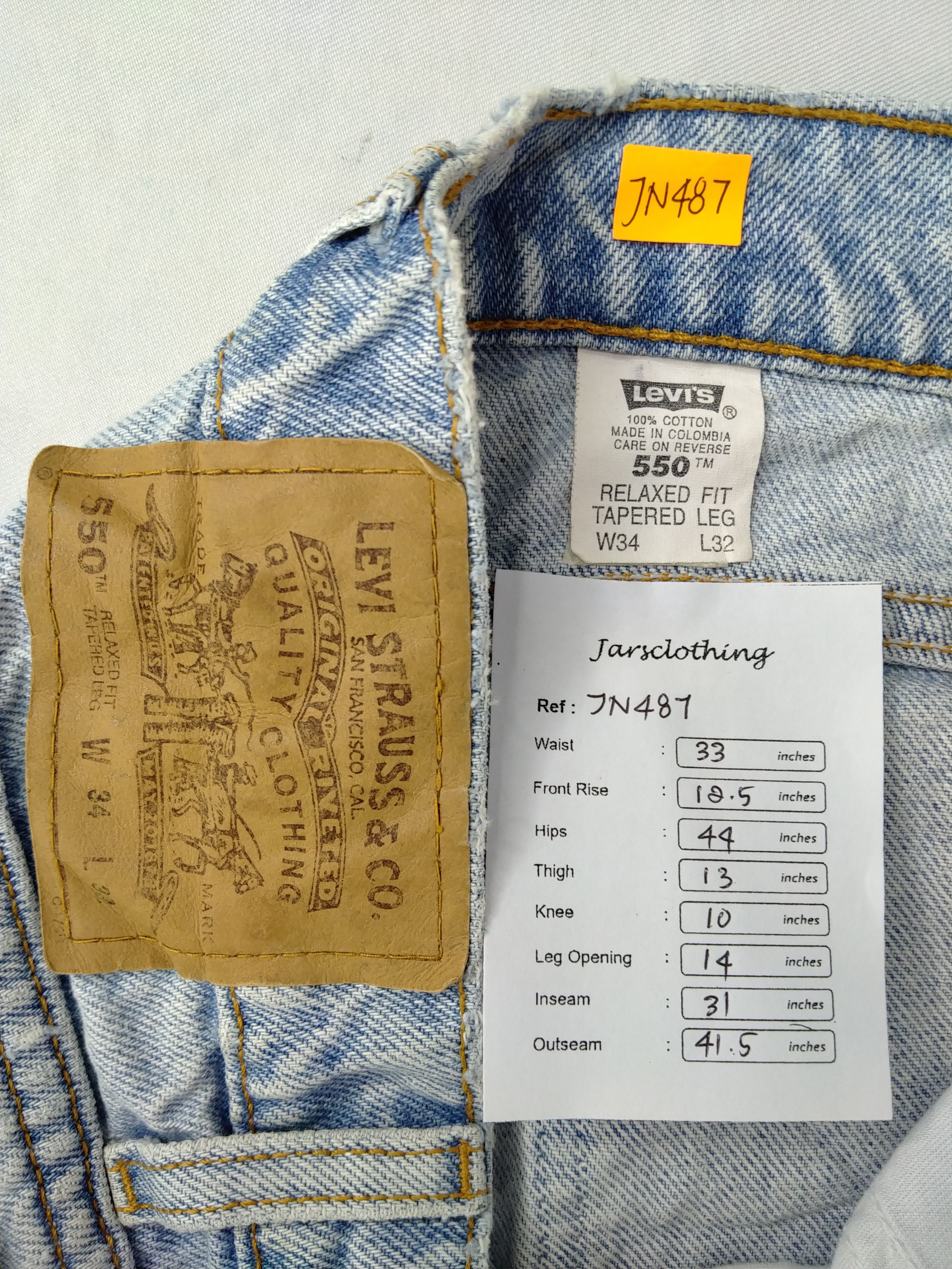 Levi's Light Wash Vintage Levi's 550 Relaxed Fit Denim 33x31 -JN487 Size US 33 - 10 Thumbnail
