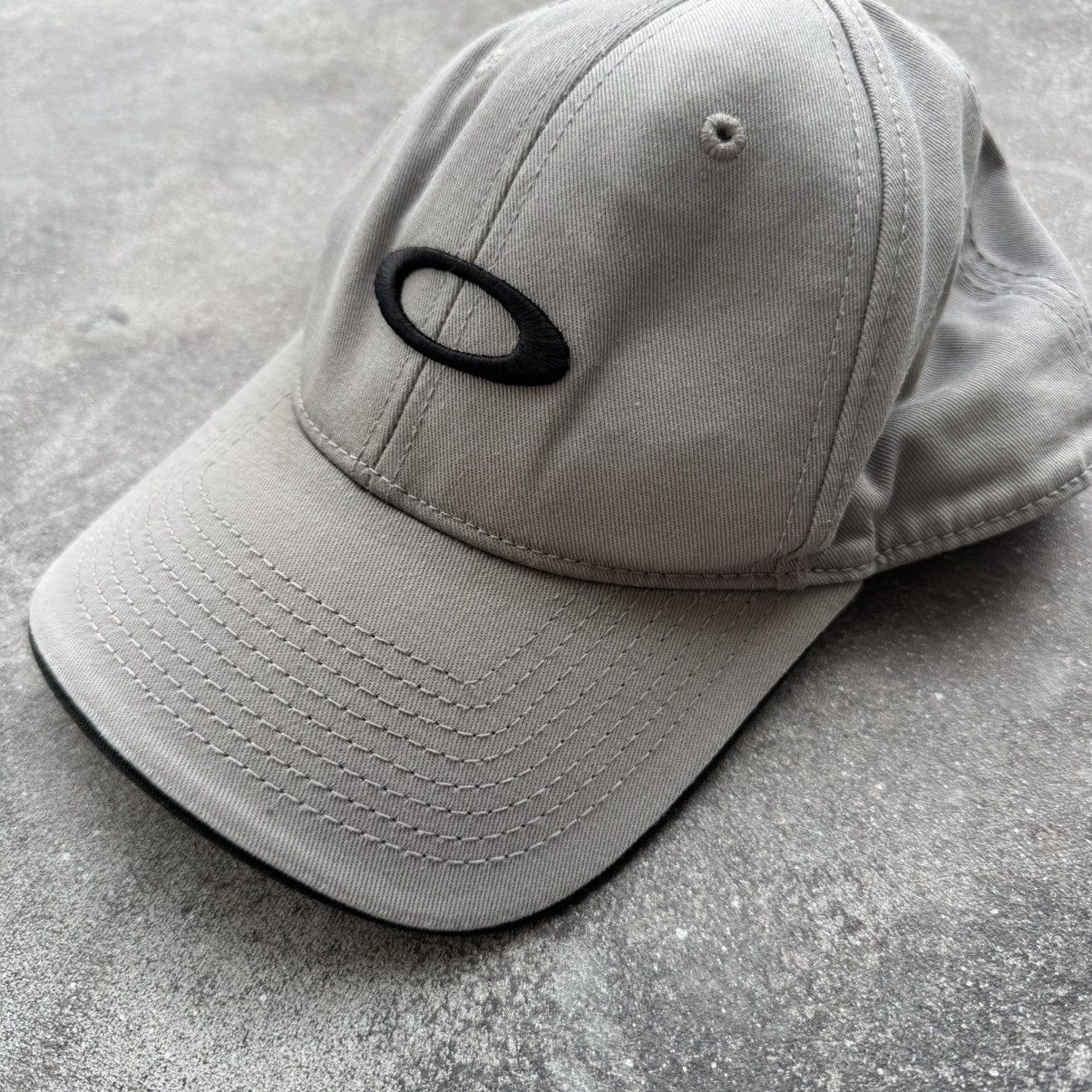 Oakley Oakley Early 2000’s Vintage Y2K Cap Size ONE SIZE - 2 Thumbnail