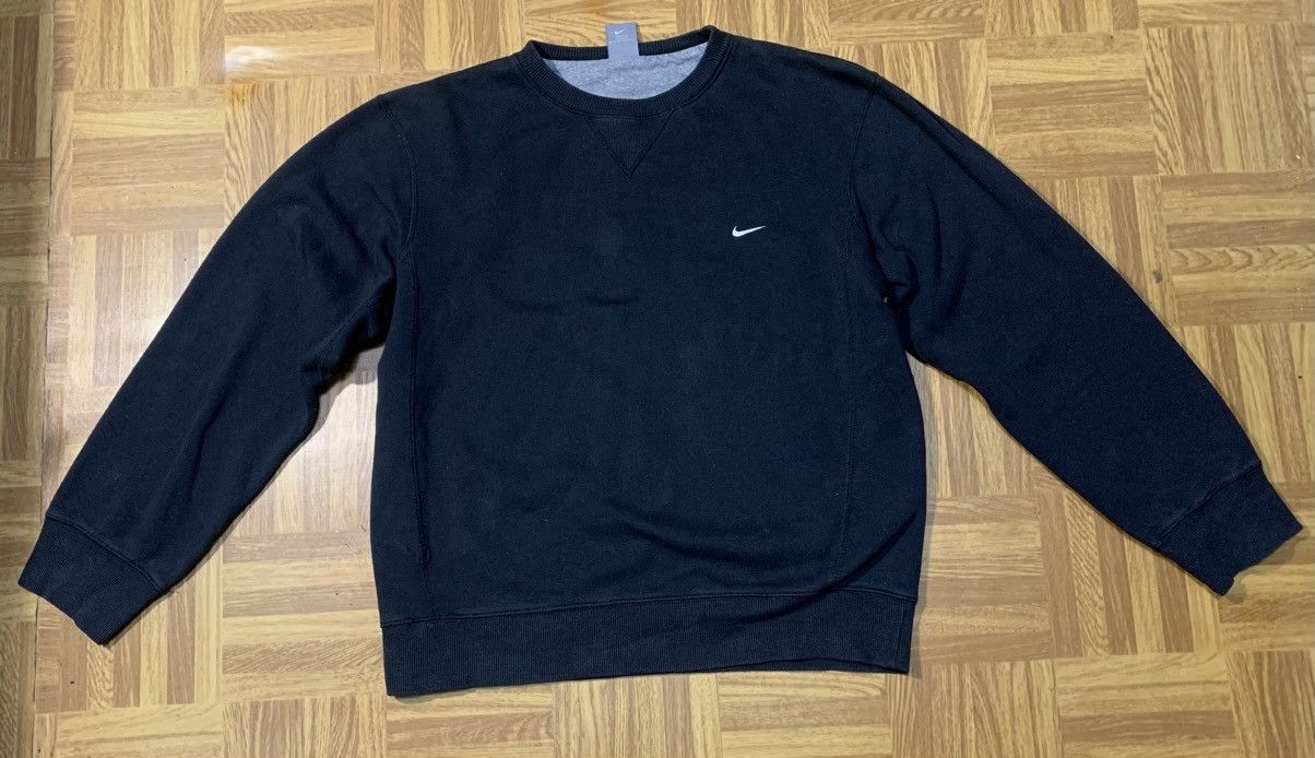 Nike × Vintage Vintage 00s Black Nike Crewneck Sweatshirt Mini Swoosh Size US L / EU 52-54 / 3 - 3 Thumbnail