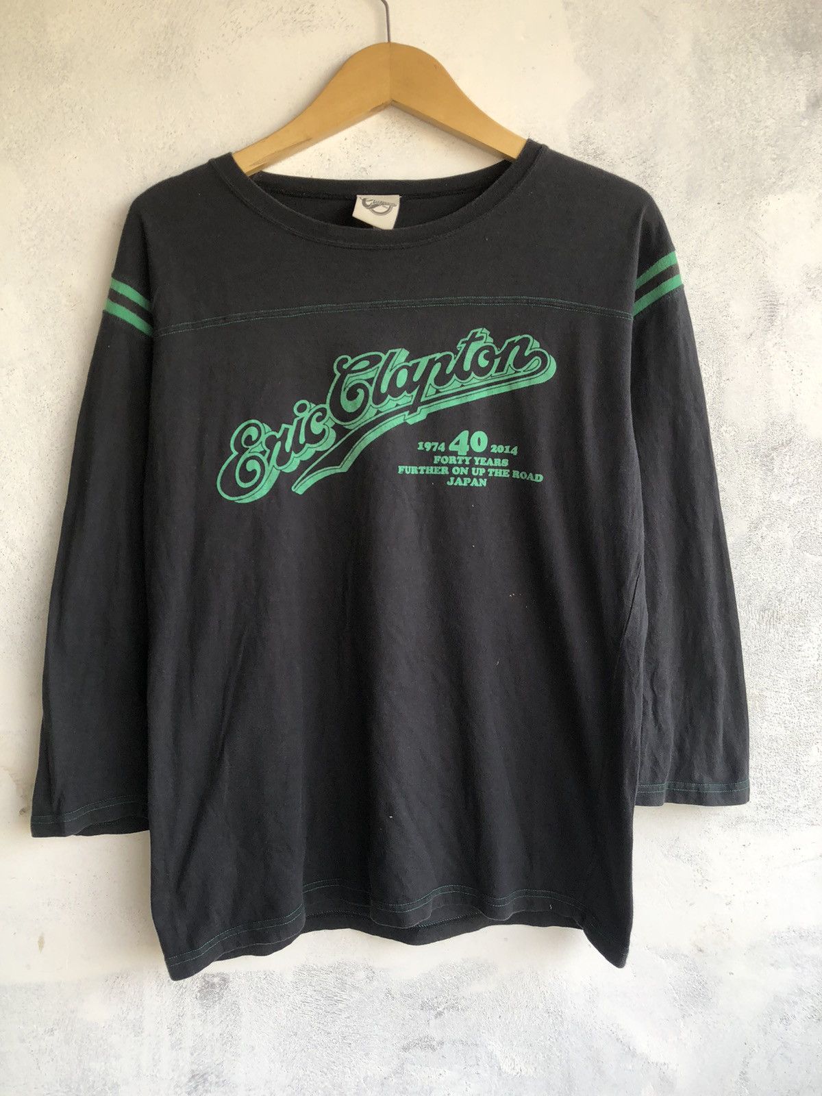 Beauty Beast Japanese Poem Eric Clapton LongSleeve 40 Year Road to Japan Size US L / EU 52-54 / 3 - 1 Thumbnail