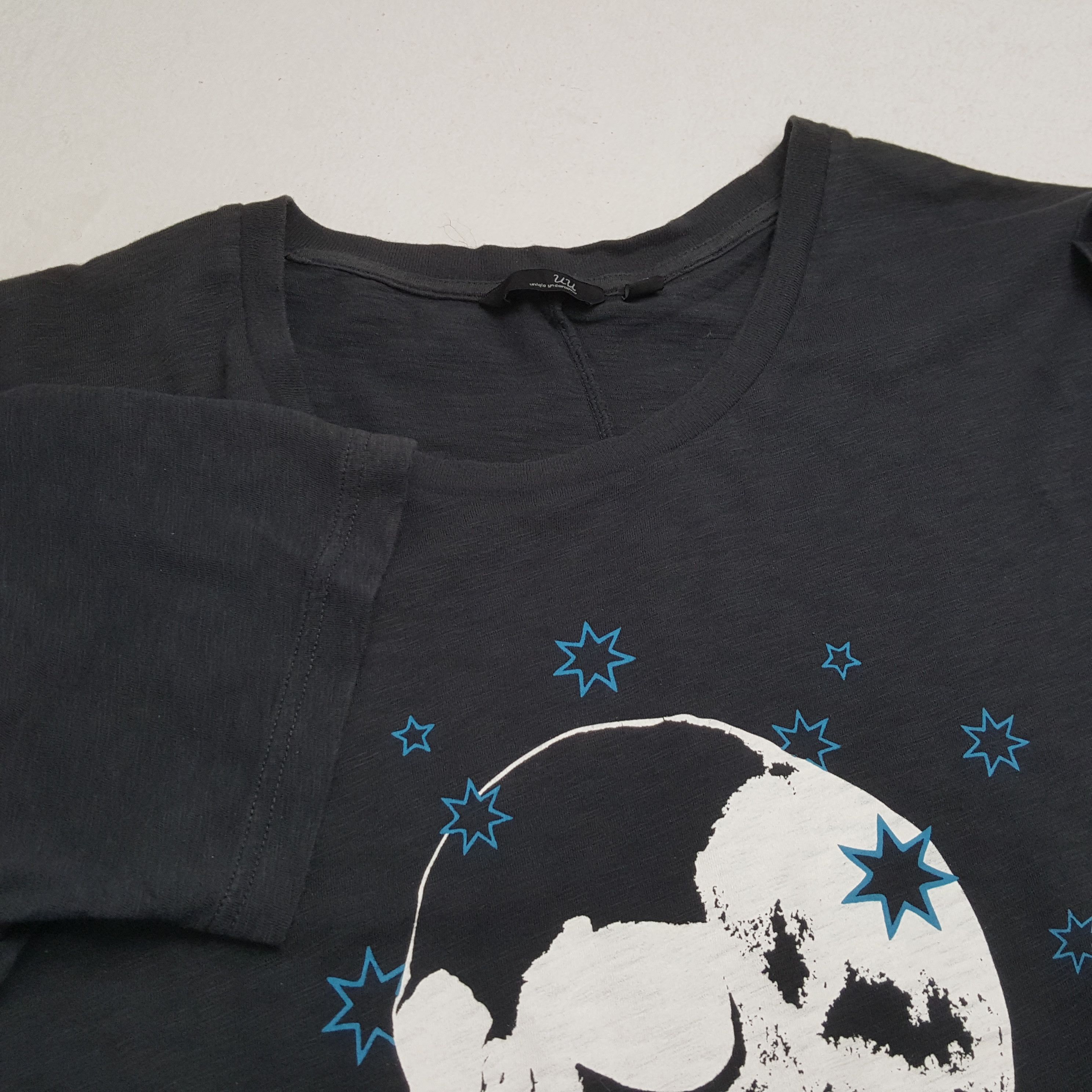 Japanese Brand UNIQLO UNDERCOVER Skulls Design Japanese Brand Tshirt Size US S / EU 44-46 / 1 - 7 Thumbnail