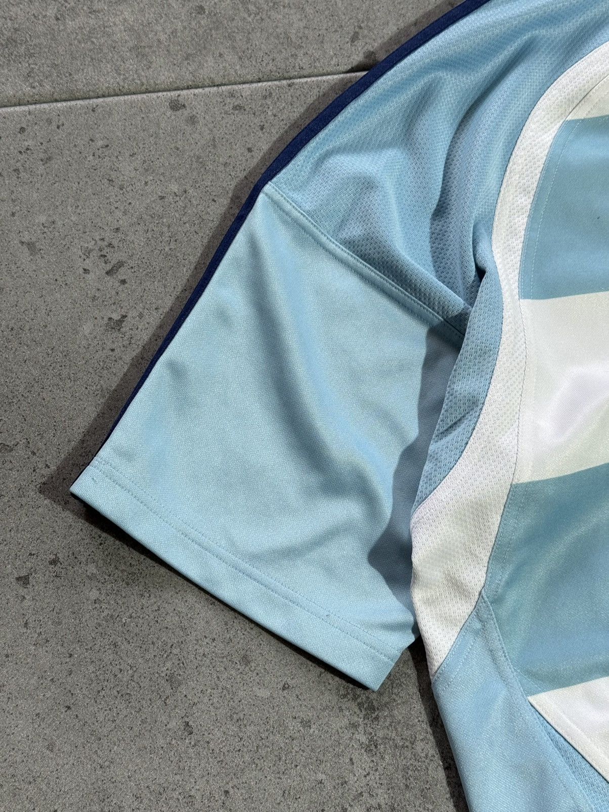 Adidas Rare 2008 Adidas Argentina U.A.R Rugby Shirt soccer jersey Size US L / EU 52-54 / 3 - 7 Thumbnail
