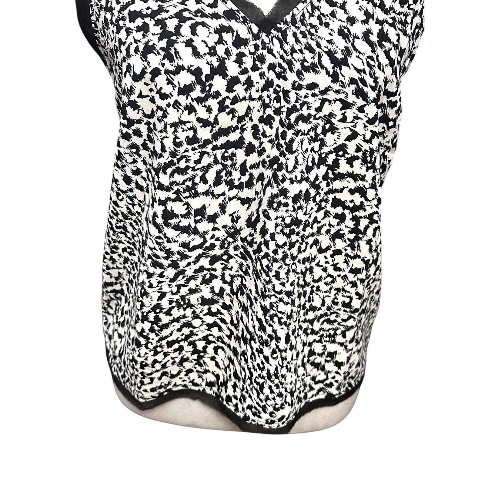Other Halogen V Neckline Tank Top Animal Print Black/White S NWOT Size S / US 4 / IT 40 - 4 Thumbnail