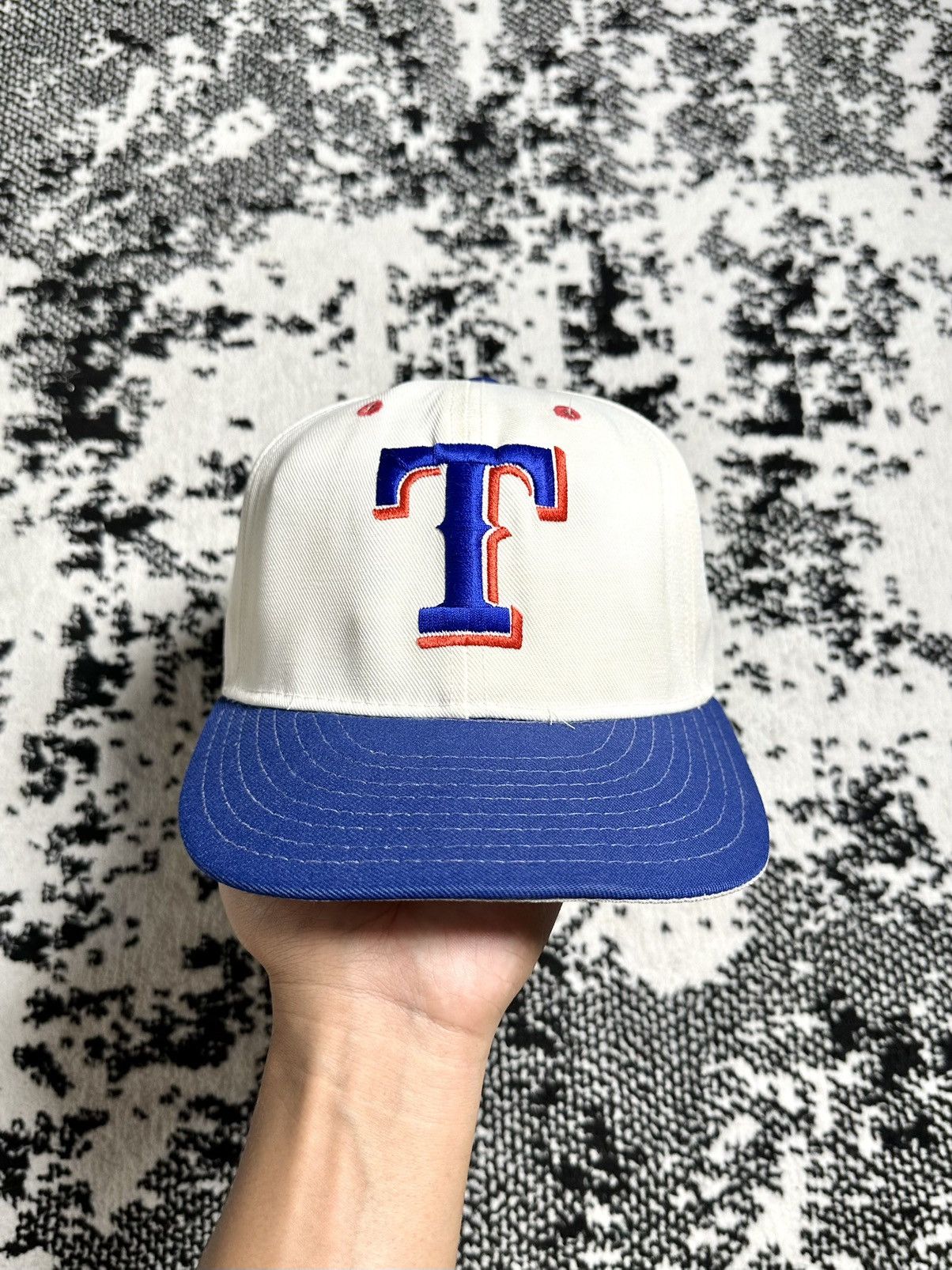 Vintage Texas Rangers MLB Anco Vintage Hat Size ONE SIZE - 1 Thumbnail