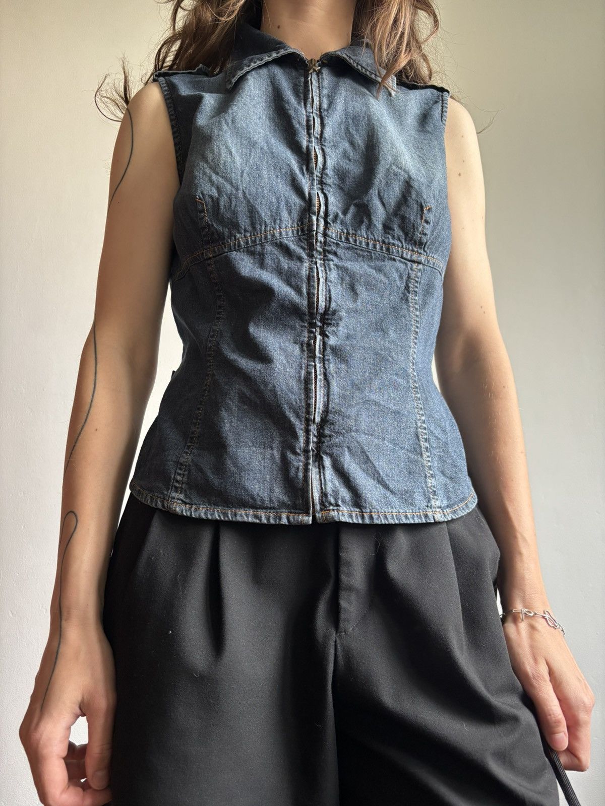 Moschino Moschino jeans made in Italy vintage archived pattern vest Size S / US 4 / IT 40 - 3 Thumbnail