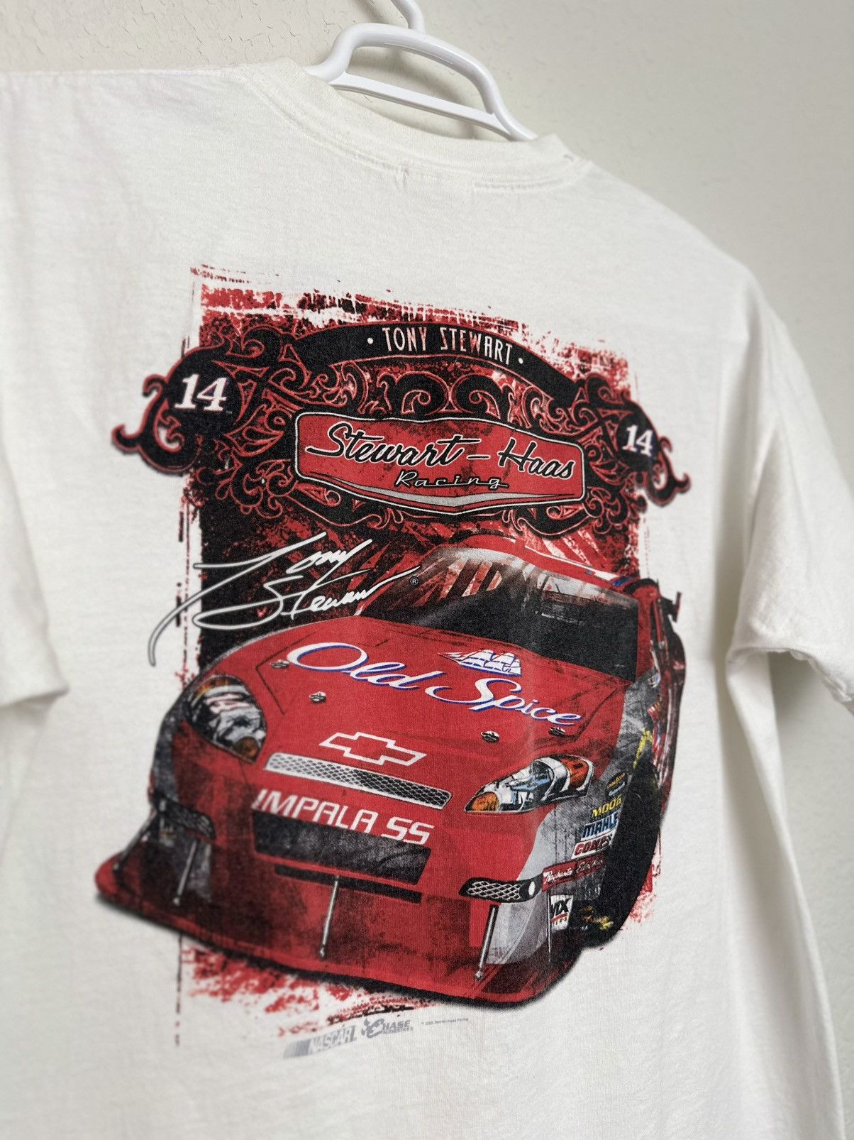 Chase Authentics × NASCAR Vintage Y2K NASCAR Tony Stewart Racing T-Shirt Old Spice 09’ Size US L / EU 52-54 / 3 - 3 Thumbnail