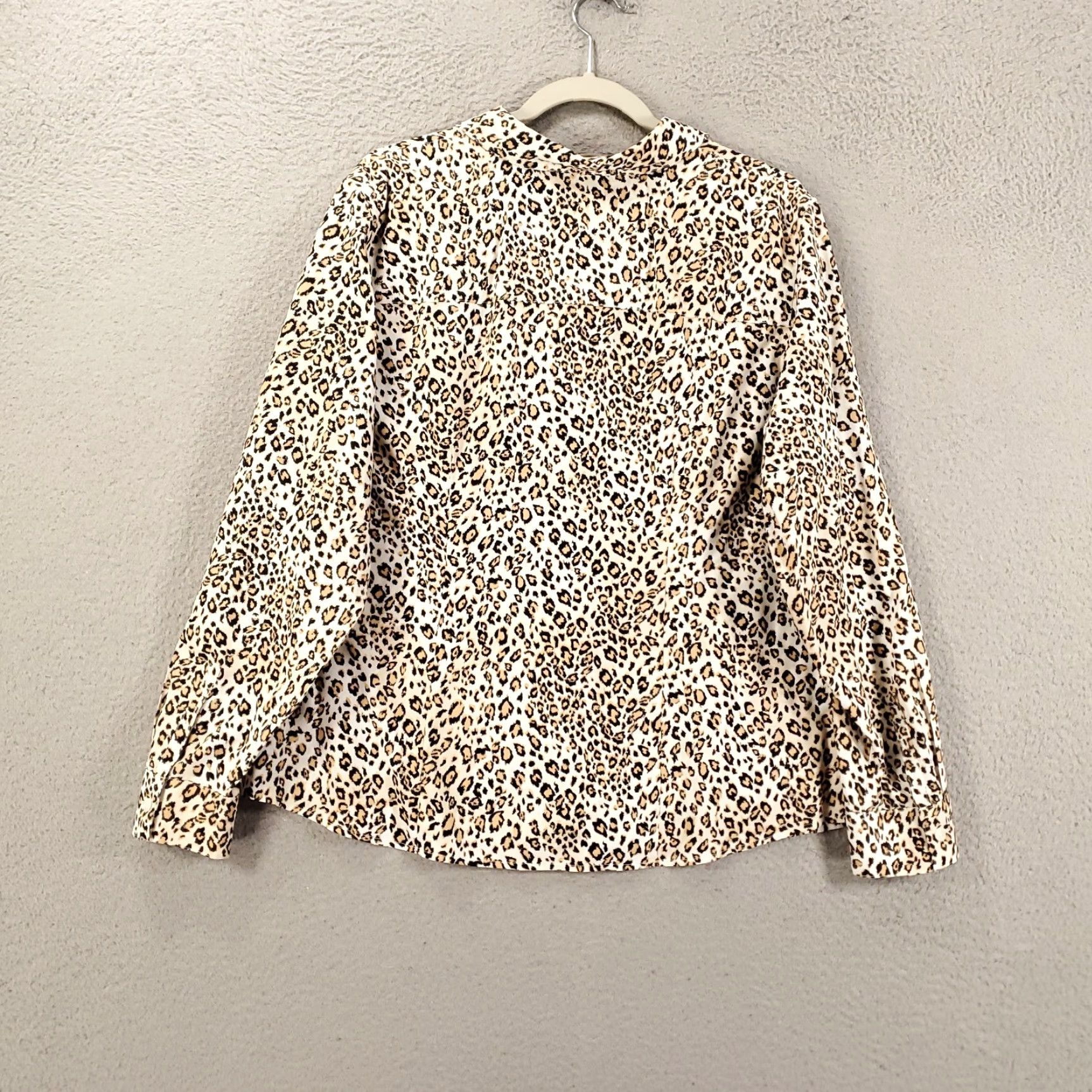 Vintage Chicos Chico's Brand Blouse Chicos Button Up Womens Leather? No. Size L / US 10 / IT 46 - 7 Thumbnail