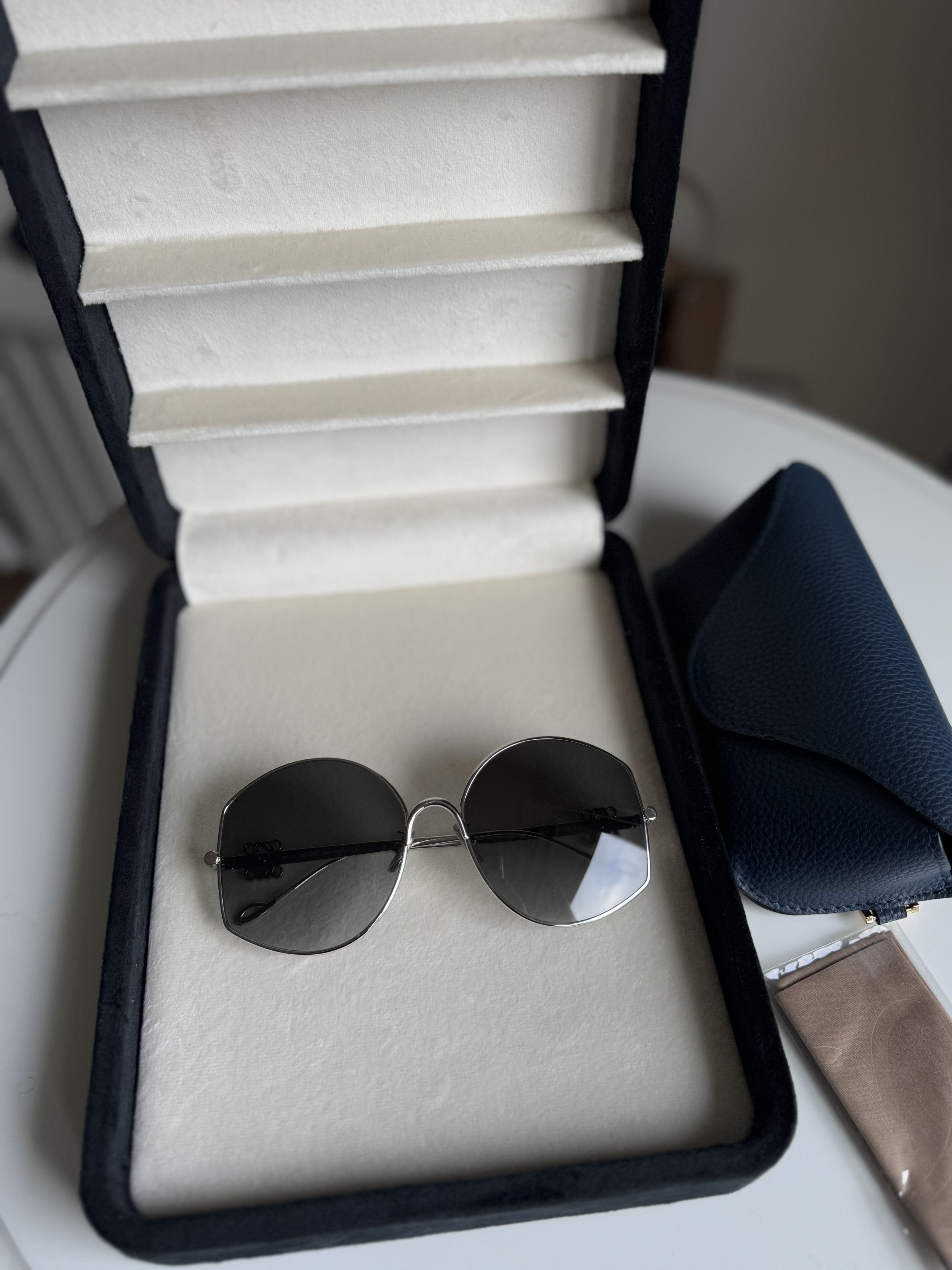 Loewe Loewe Sunglasses Size ONE SIZE - 4 Thumbnail