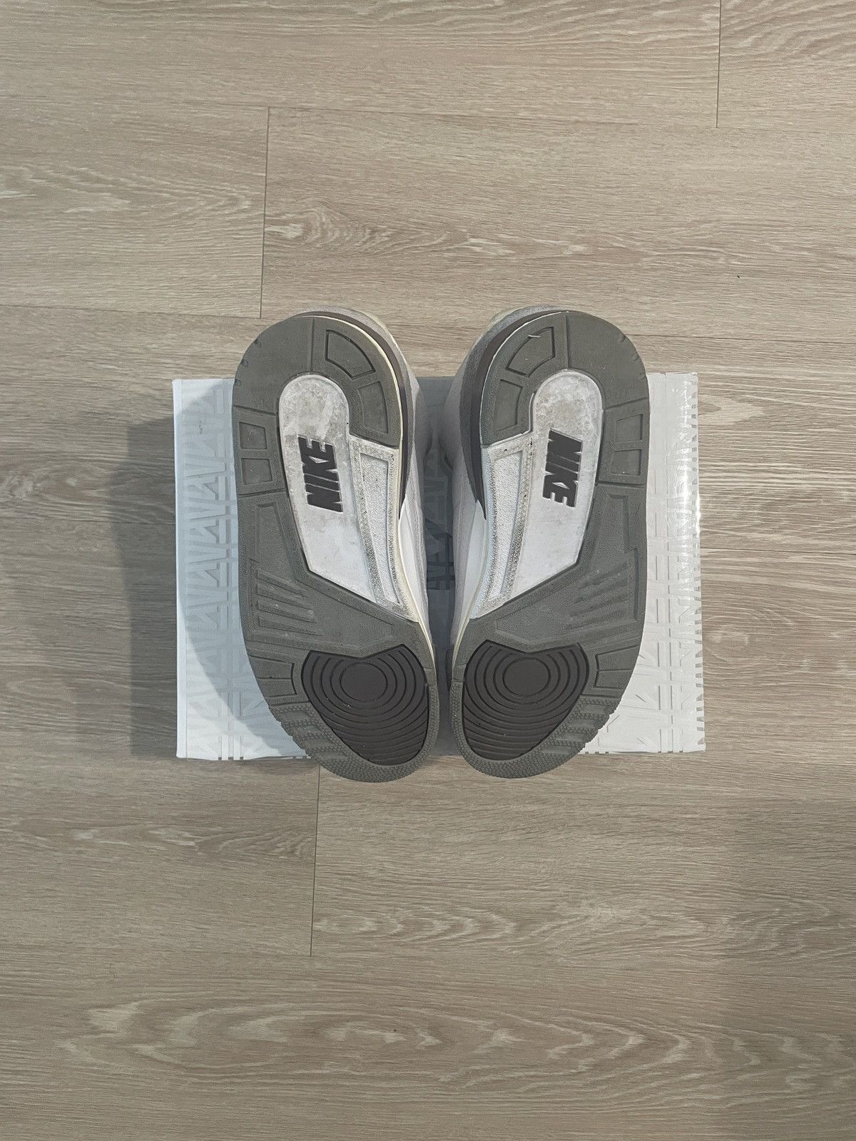 A Ma Maniere Air Jordan 3 Retro SP x A Ma Maniére “Raised by Women” Size US 10.5 / EU 43-44 - 5 Thumbnail