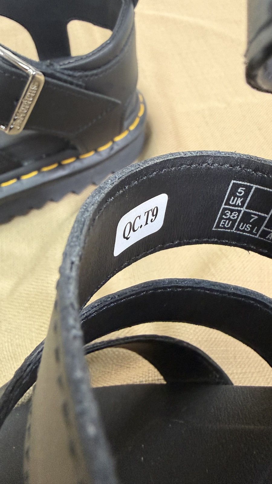 Dr. Martens Dr. Martens Blaire Sandals Size US 8 / IT 38 - 9 Thumbnail