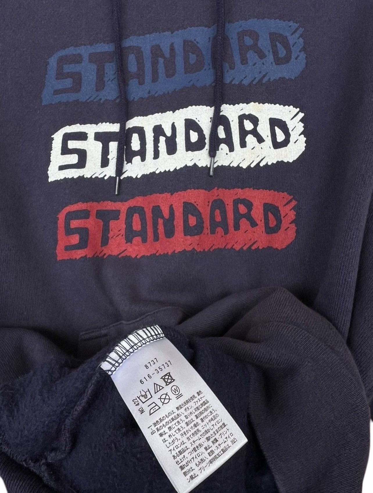 Vintage Takeo Kikuchi Japan Standard Spellout Navy Blue Hoodie Size US S / EU 44-46 / 1 - 7 Thumbnail