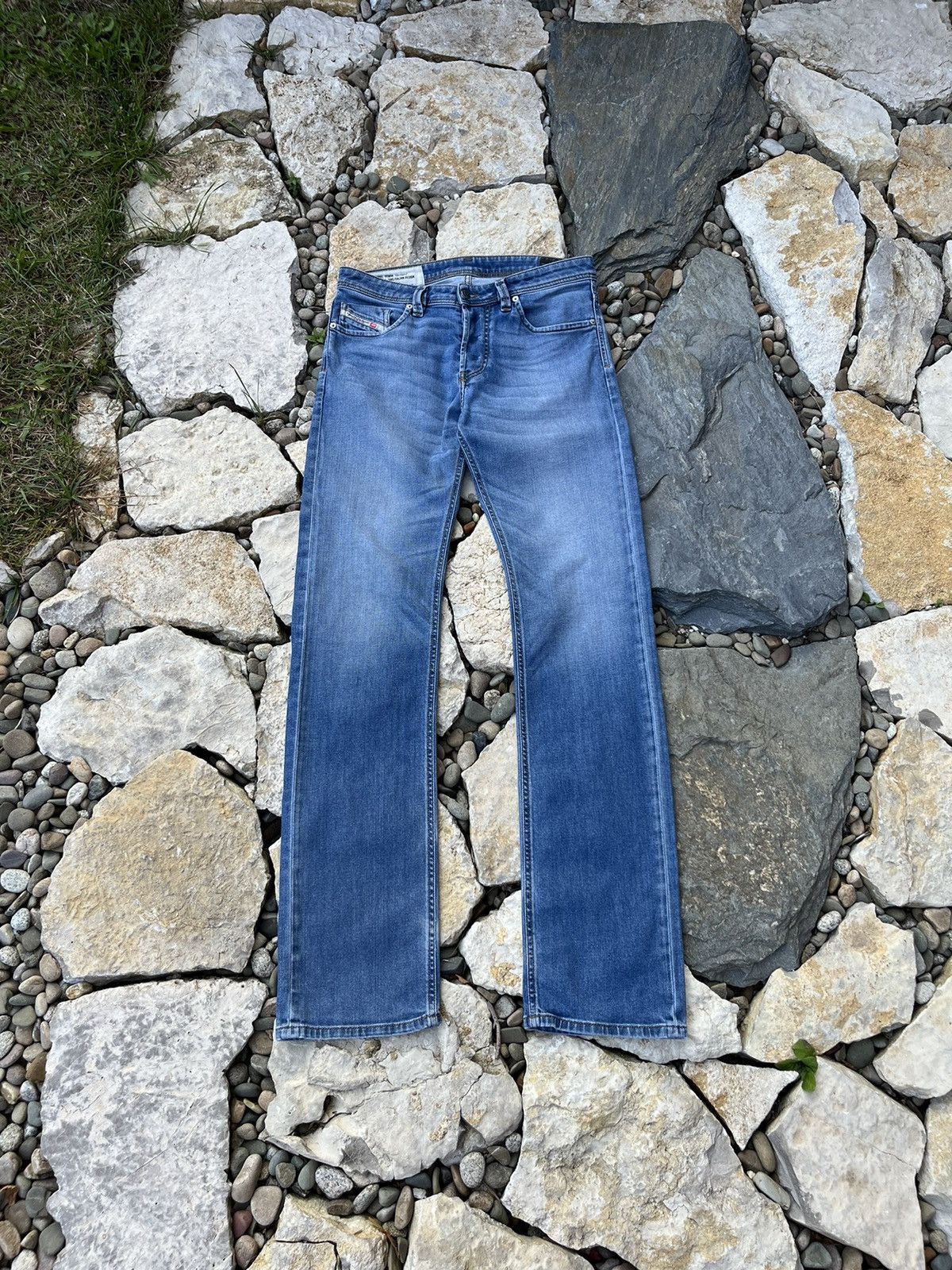 Diesel × Jean Diesel larkee straight y2k classic jeans 30x34 long pants Size US 30 / EU 46 - 1 Thumbnail
