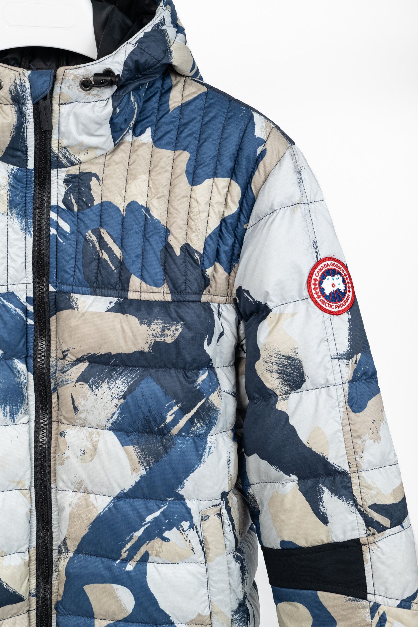 Canada Goose Canada Goose Cabri Free Form Camo Quilted Hooded Down Jacket Size US L / EU 52-54 / 3 - 4 Thumbnail