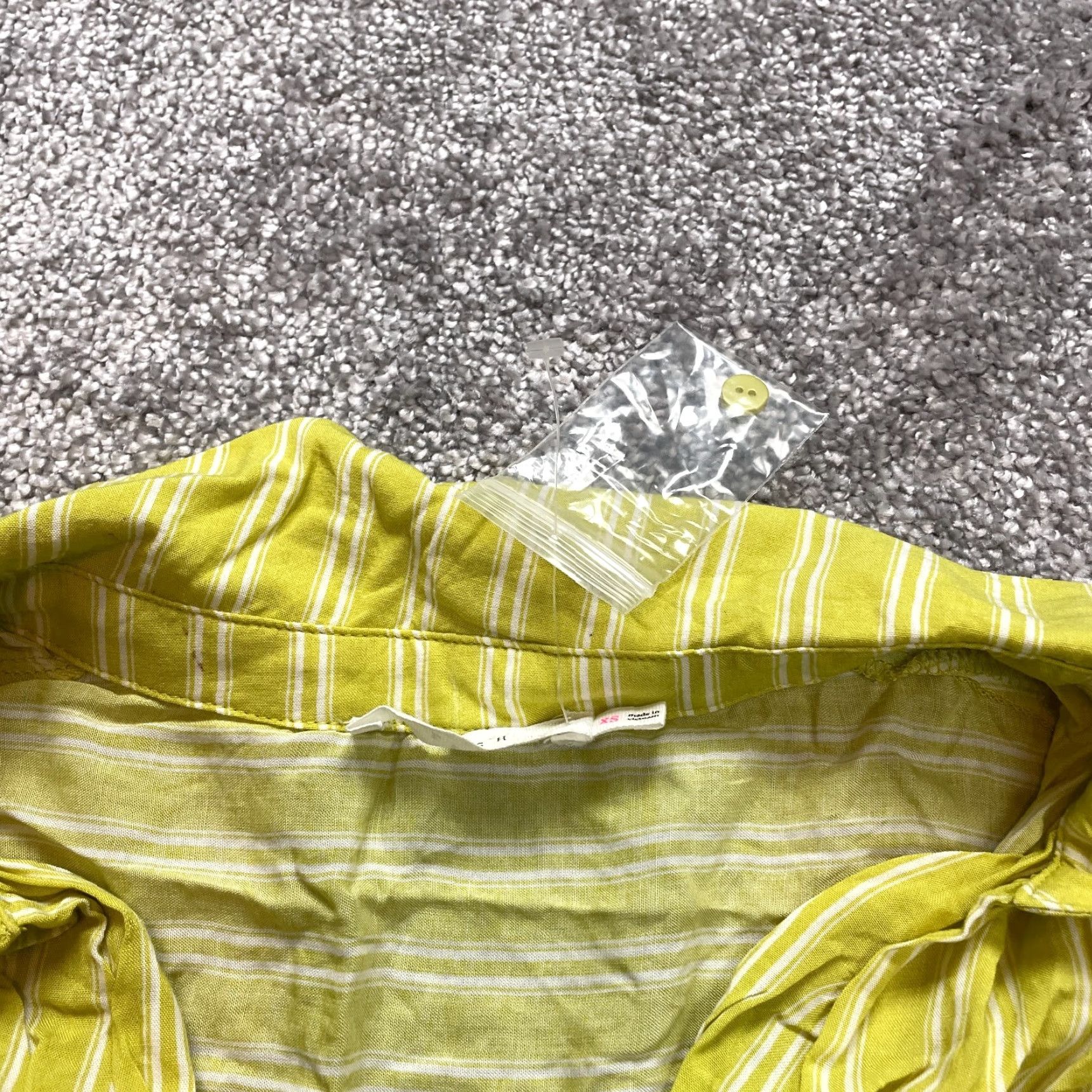 Vintage Lush Button-Up Shirt Womens XS Yellow Striped Long Sleeve Rayon Sturdiness Top Size XS / US 0-2 / IT 36-38 - 3 Thumbnail