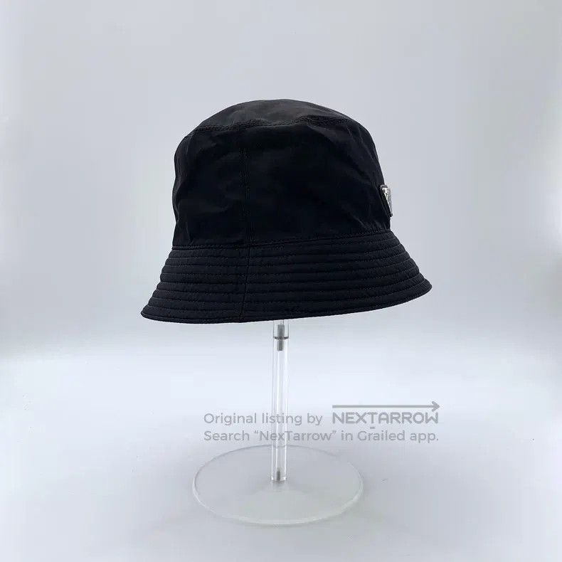 Prada Prada SizeM Black triangle nylon fisherman's hat Size ONE SIZE - 4 Thumbnail