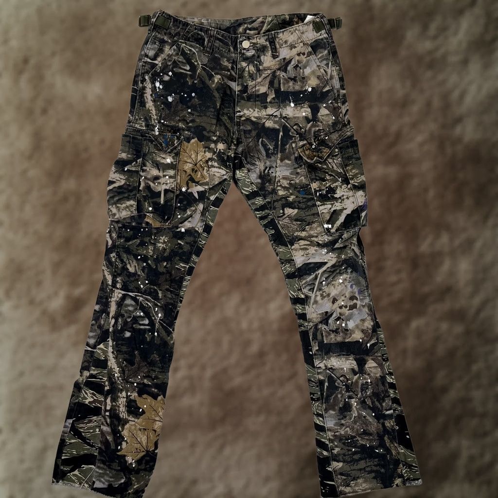 MNML MNML Cargo Pants Mens 30x34 Camouflage Canvas Paint Splatter Adjustable Waist Size US 30 / EU 46 - 1 Thumbnail