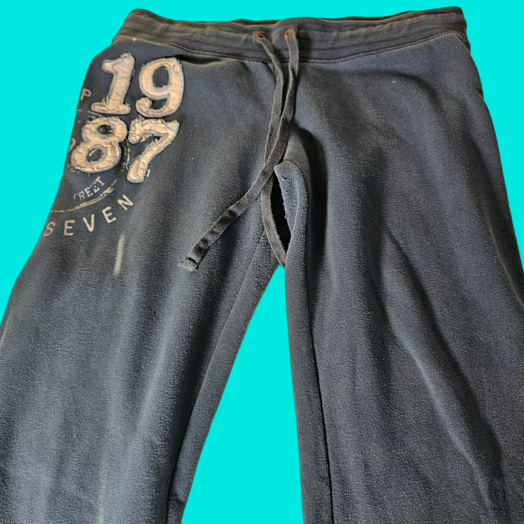 Aeropostale VINTAGE Aeropostale Women's Sweatpants L Blue Fleece Casual Comfort Drawstring Size 36" / US 14 / IT 50 - 1 Thumbnail