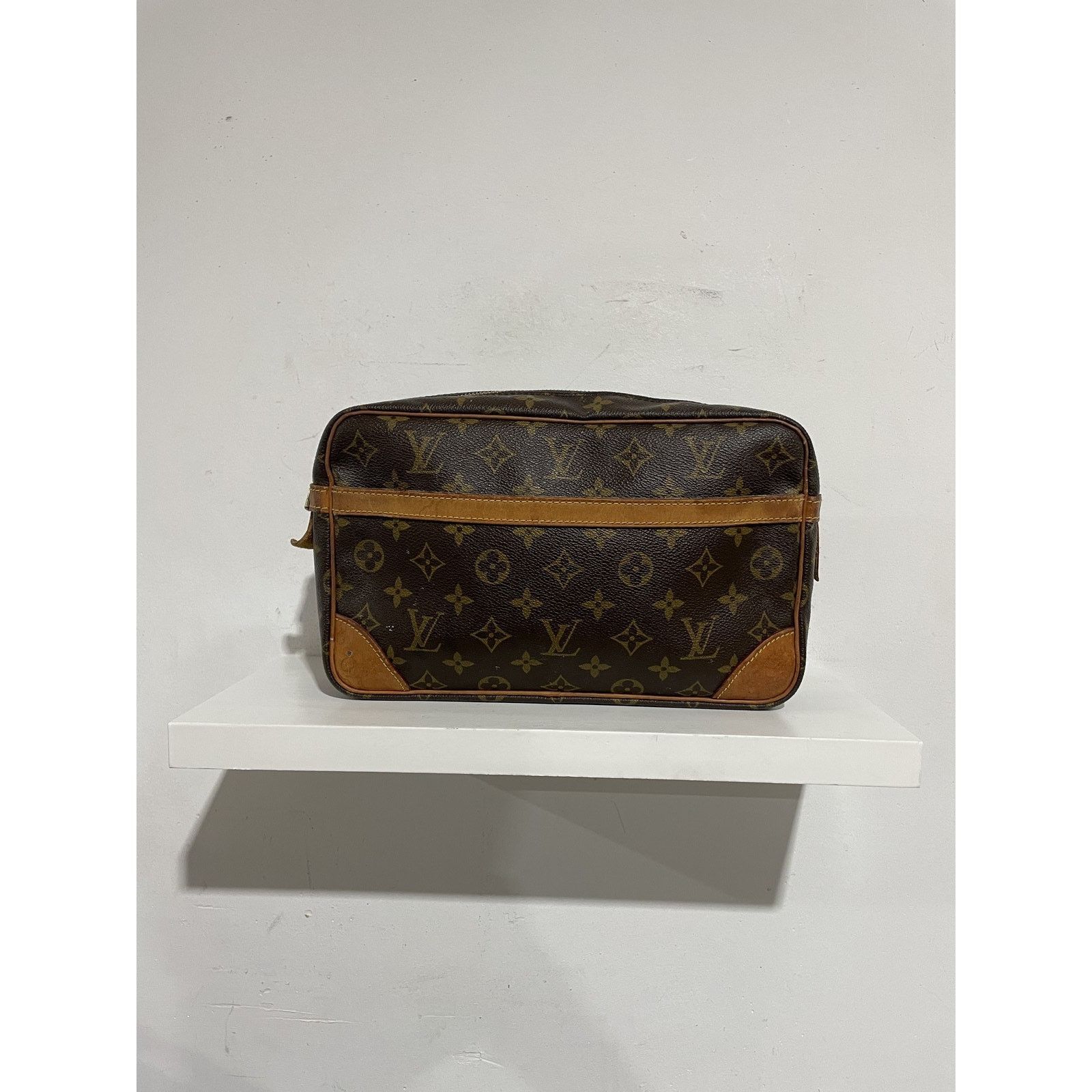 Louis Vuitton LOUIS VUITTON MONOGRAM COMPIEGNE 28 CLUTCH BAG PREOWNED Size ONE SIZE - 1 Thumbnail
