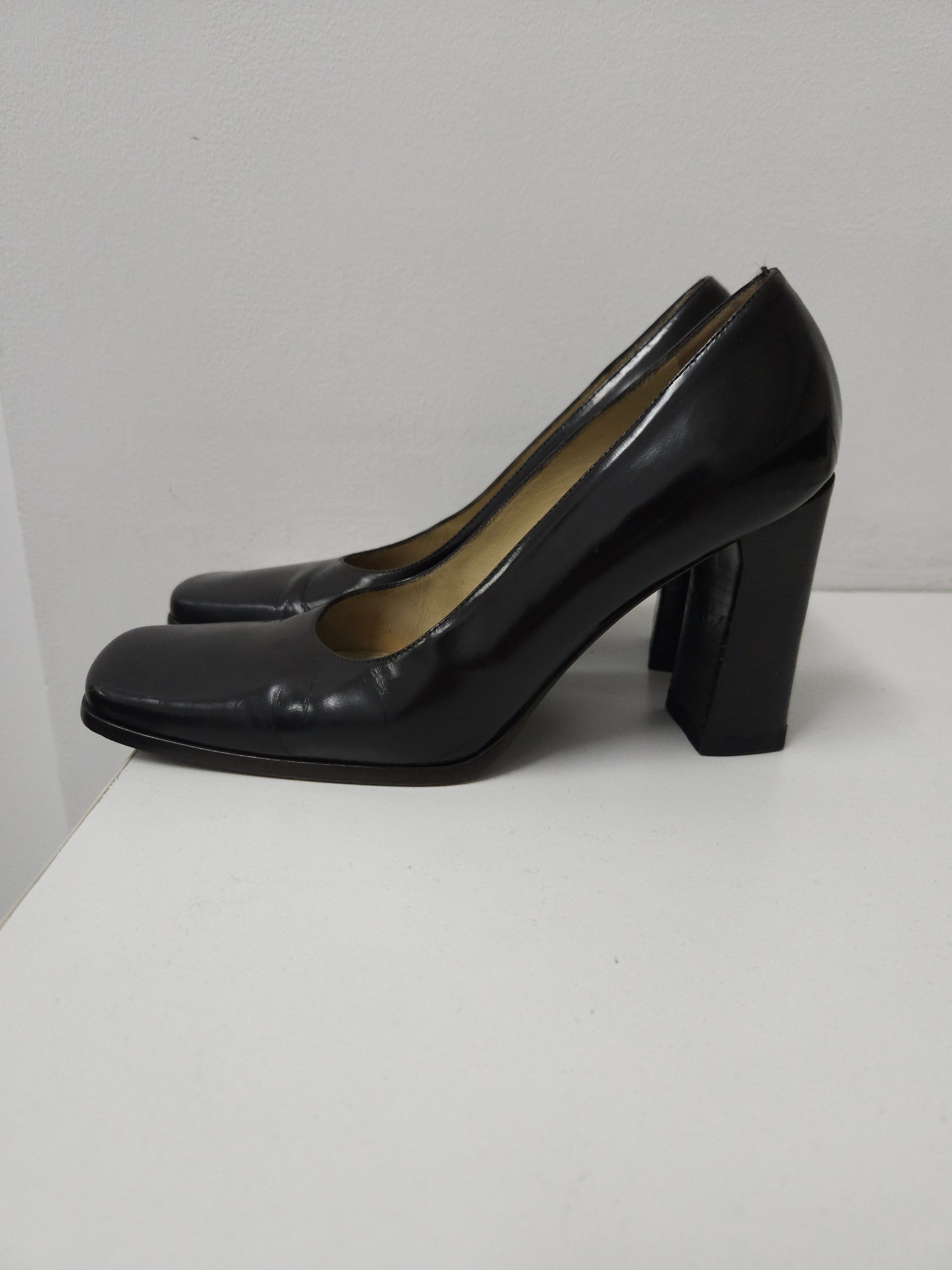 Gucci Archive Gucci square toe block heel pumps mules Size US 7 / IT 37 - 1 Thumbnail