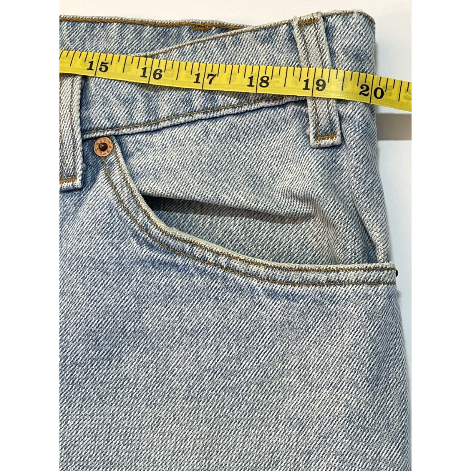 Levi's VINTAGE Levi's 550 Jeans Men Tapered 42x34 Blue 90s USA Orange Tab Relaxed Denim Size US 42 / EU 58 - 6 Thumbnail