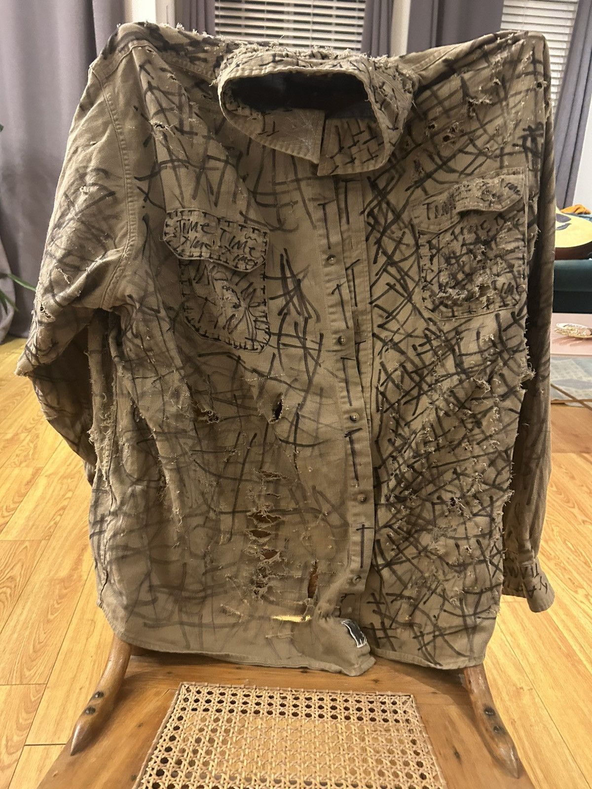Other TIMELESS "FLOODED IN TIME" BUTTON DOWN Size US XXL / EU 58 / 5 - 2 Thumbnail