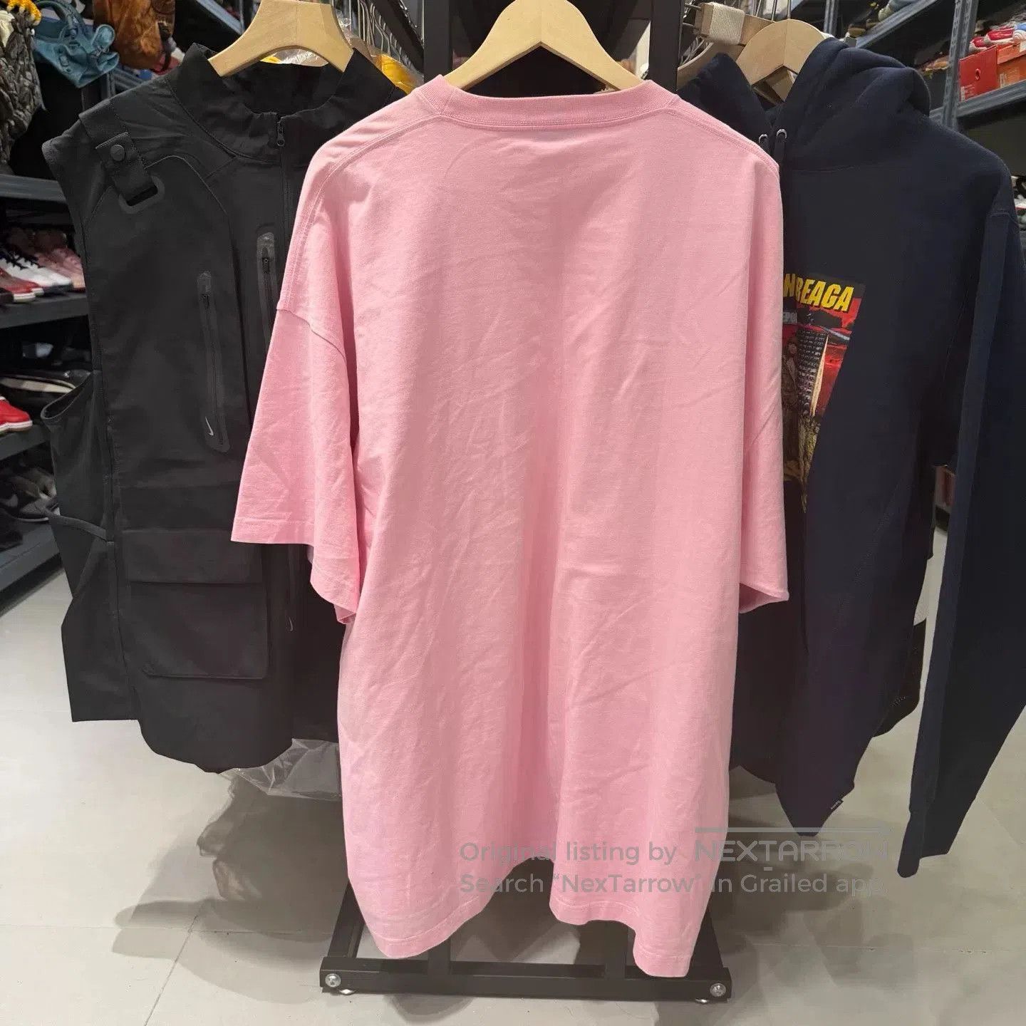 Balenciaga pink oversized Balenciaga t. Size US XXL / EU 58 / 5 - 6 Thumbnail